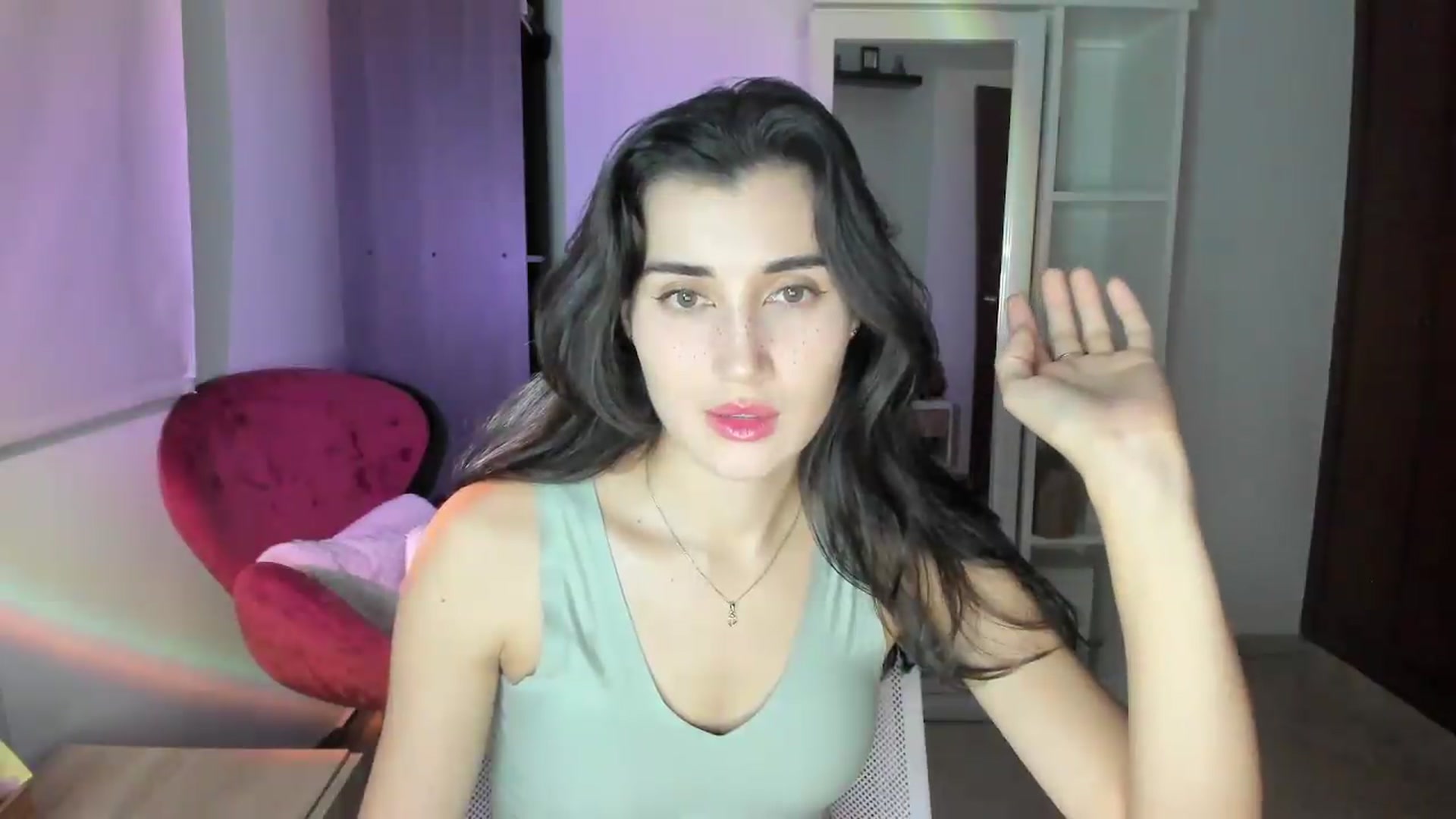 Gallery image thumbnail from Angelnaaughty's myfreecams stream on, 07/10/2026, 24:07 image 19 of 20