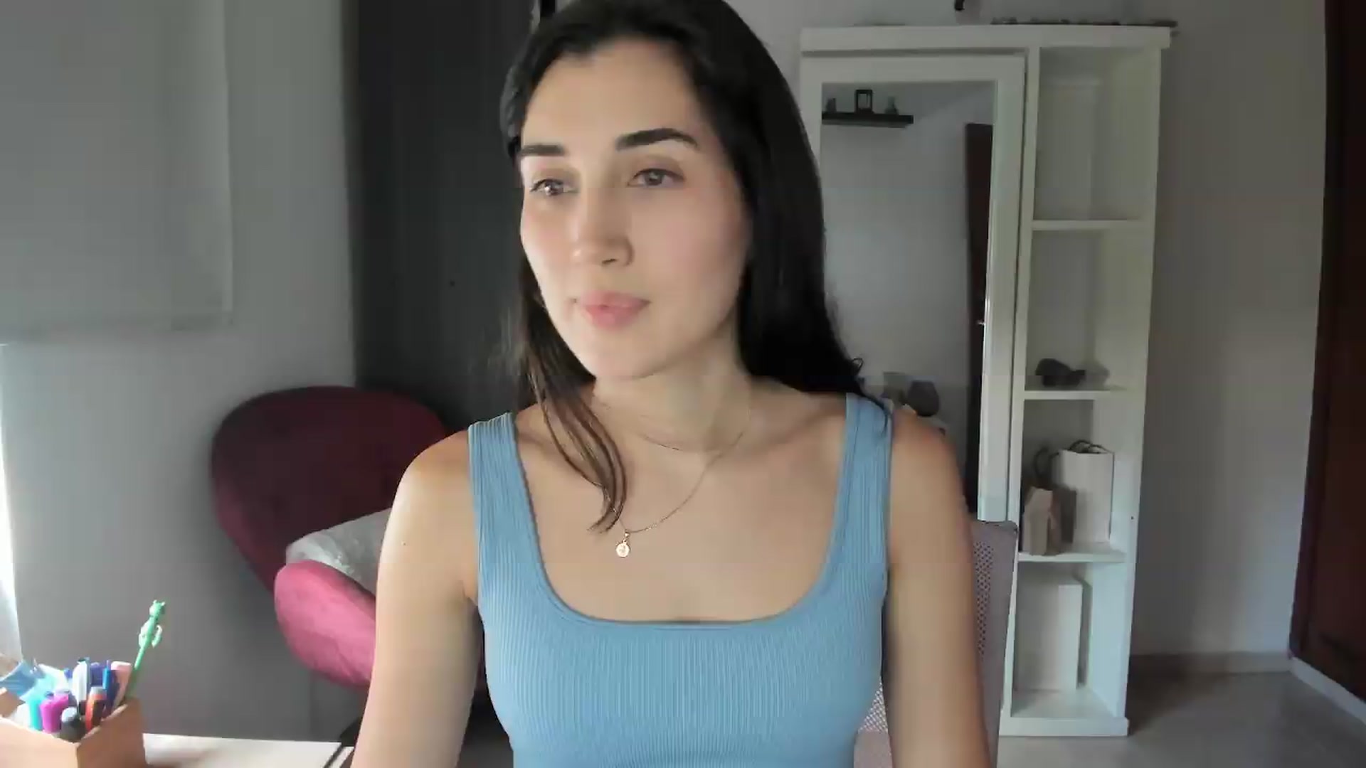 Gallery image thumbnail from Angelnaaughty's myfreecams stream on, 07/28/2026, 22:25 image 15 of 20