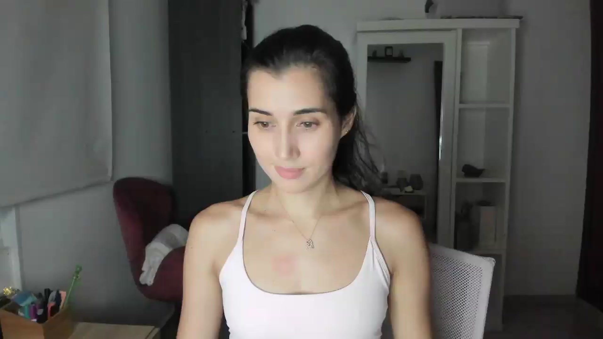 Gallery image thumbnail from Angelnaaughty's myfreecams stream on, 07/30/2026, 24:20 image 15 of 20