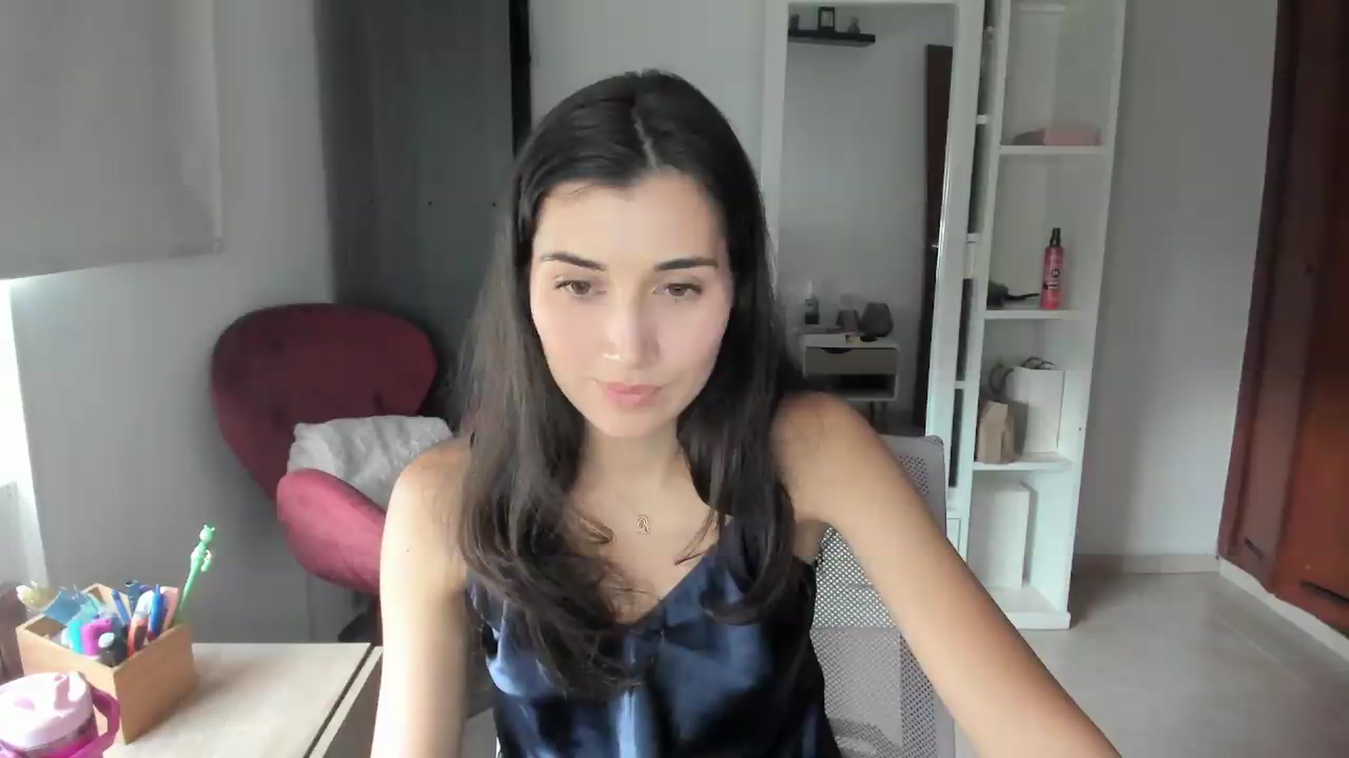 Gallery image thumbnail from Angelnaaughty's myfreecams stream on, 07/31/2026, 21:48 image 17 of 20
