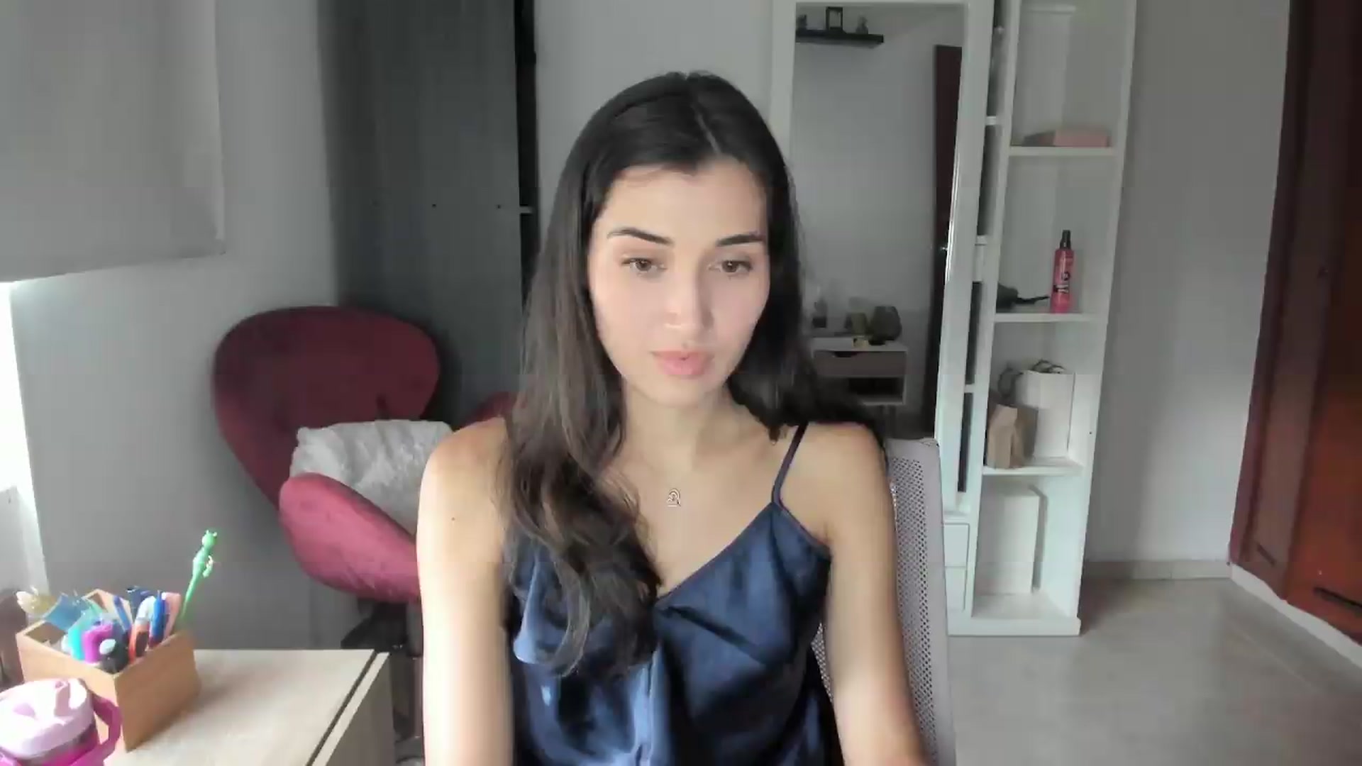 Gallery image thumbnail from Angelnaaughty's myfreecams stream on, 07/31/2026, 21:48 image 15 of 20