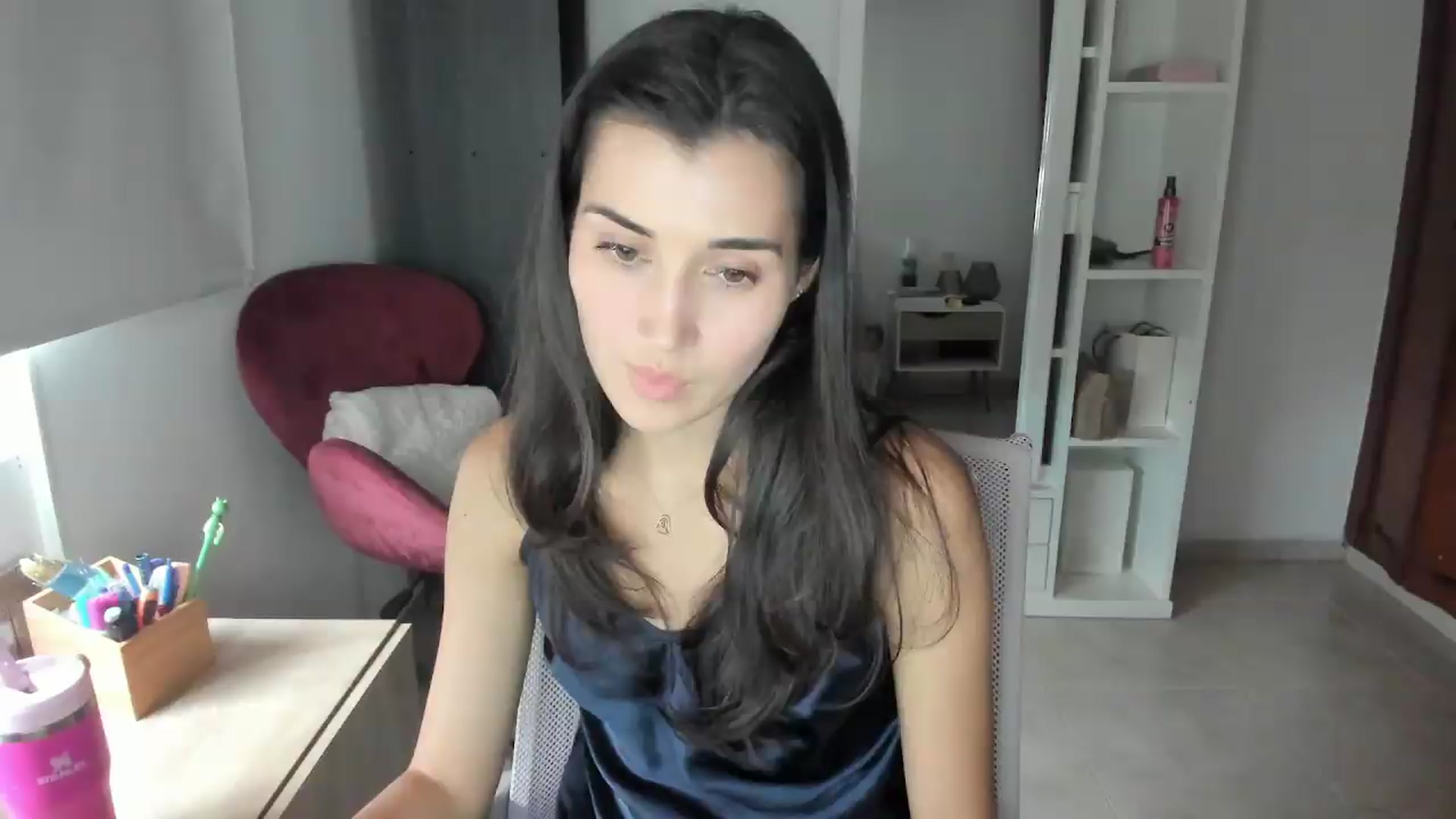 Gallery image thumbnail from Angelnaaughty's myfreecams stream on, 07/31/2026, 22:32 image 1 of 20