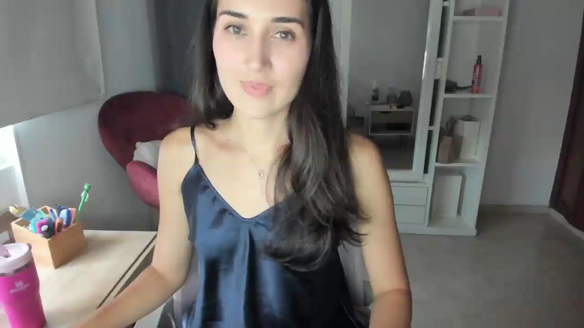 Gallery image thumbnail from Angelnaaughty's myfreecams stream on, 07/31/2026, 22:32 image 17 of 20