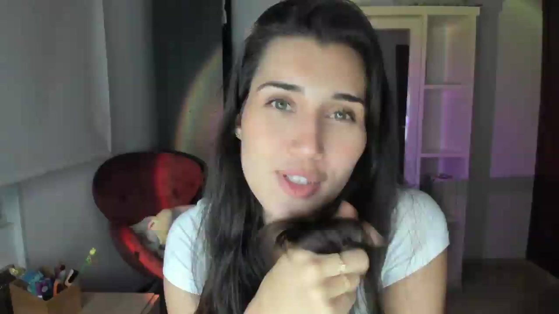 Gallery image thumbnail from Angelnaaughty's myfreecams stream on, 08/08/2026, 03:09 image 15 of 20
