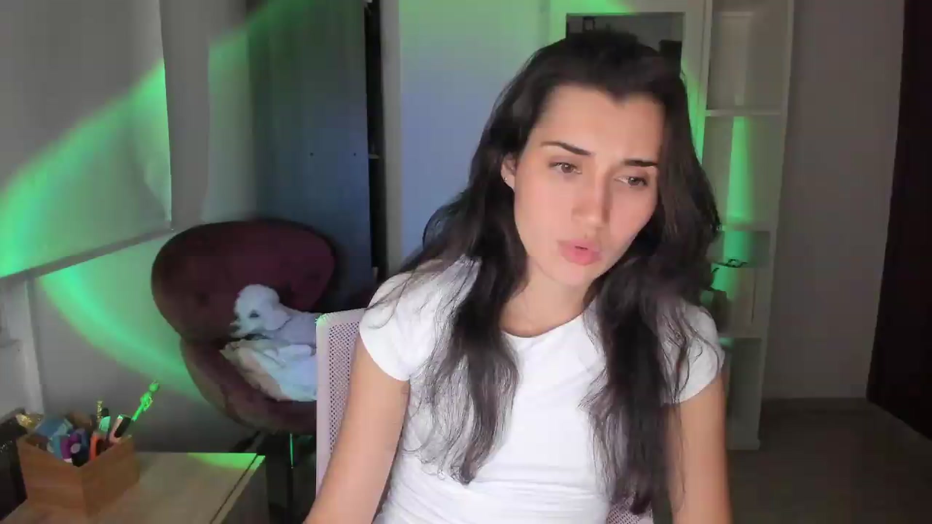 Gallery image thumbnail from Angelnaaughty's myfreecams stream on, 08/08/2026, 04:13 image 5 of 20