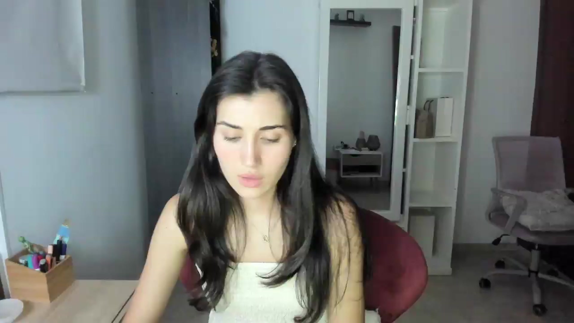 Gallery image thumbnail from Angelnaaughty's myfreecams stream on, 08/23/2026, 24:33 image 4 of 20