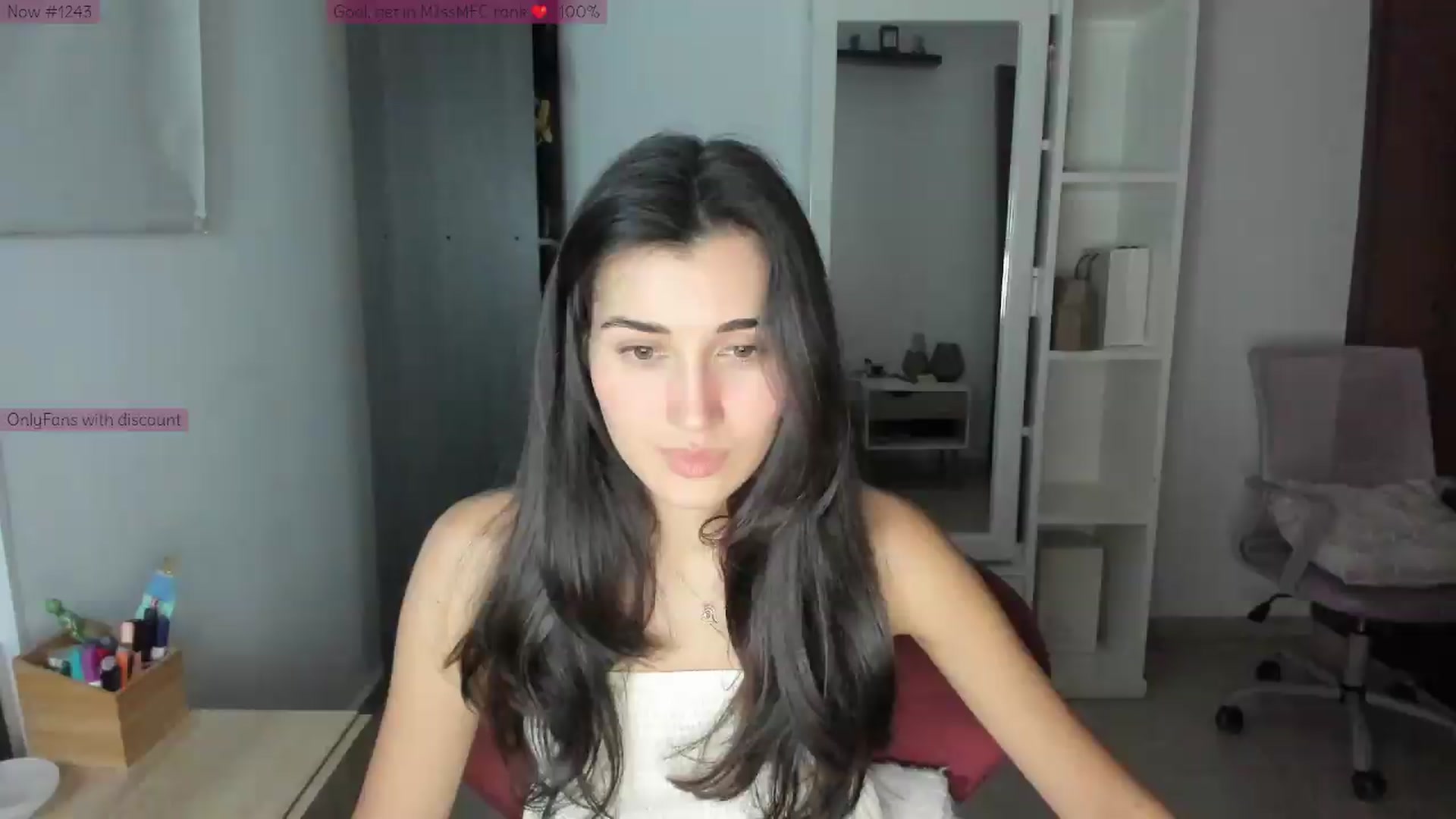 Gallery image thumbnail from Angelnaaughty's myfreecams stream on, 08/23/2026, 24:33 image 13 of 20