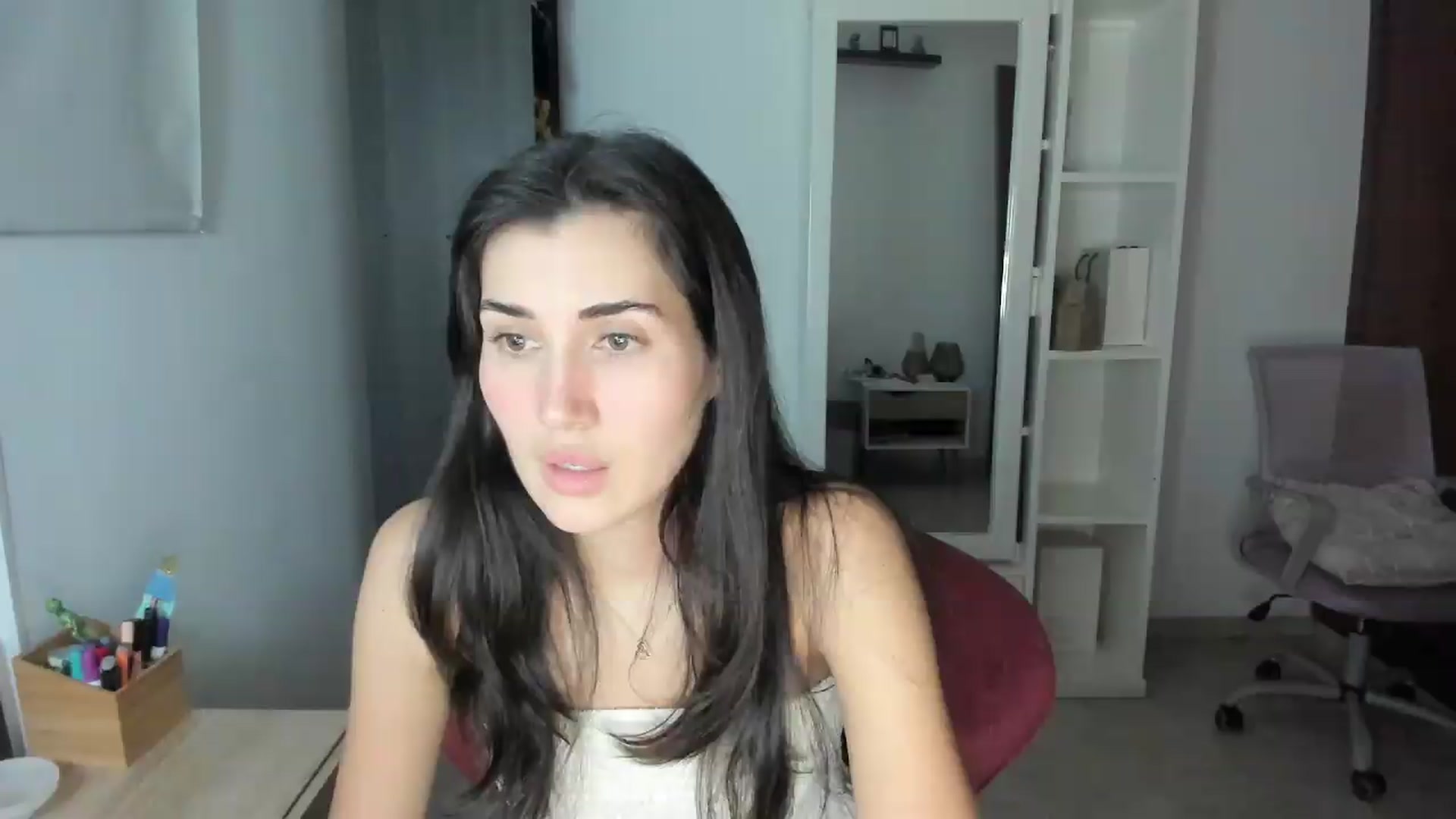Gallery image thumbnail from Angelnaaughty's myfreecams stream on, 08/23/2026, 24:33 image 5 of 20