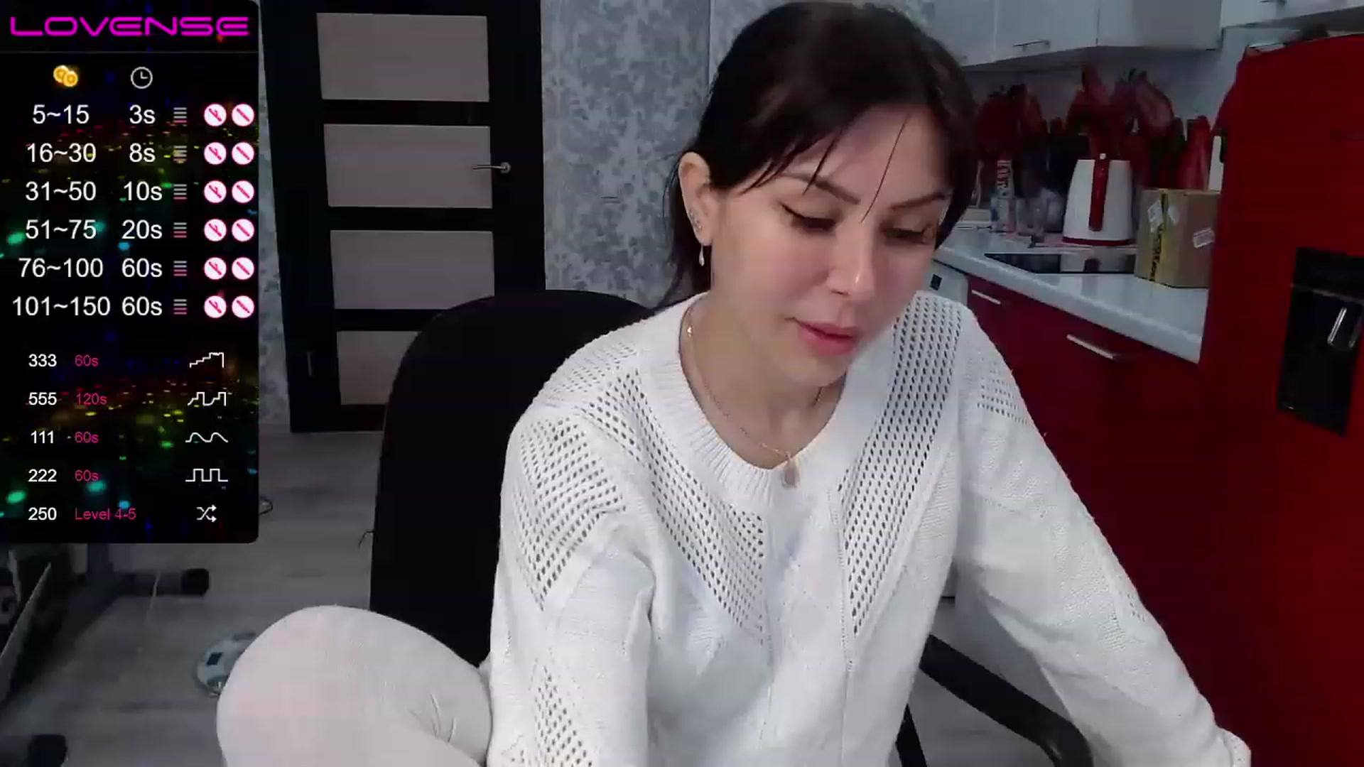 Gallery image thumbnail from AngelsEyesXX's myfreecams stream on, 02/13/2023, 05:12 image 4 of 20