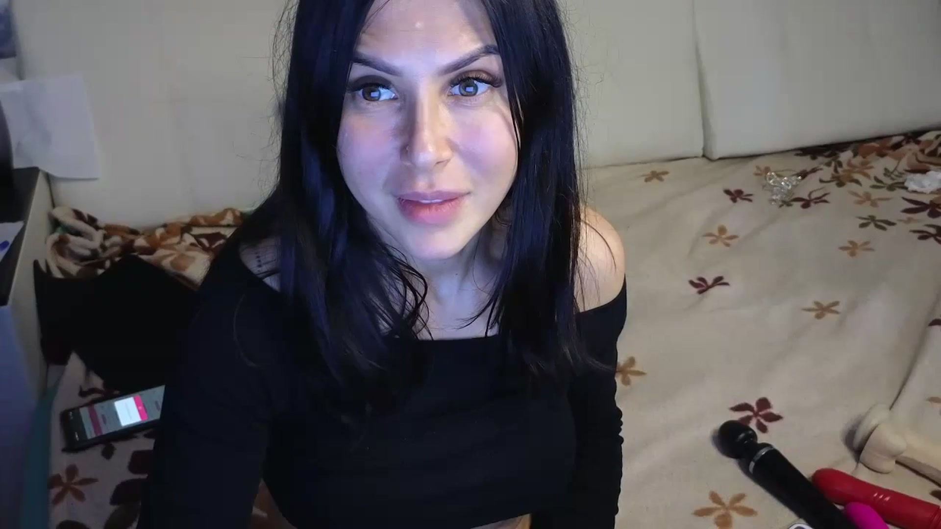 Gallery image thumbnail from AngelsEyesXX's myfreecams stream on, 06/15/2024, 10:35 image 16 of 20