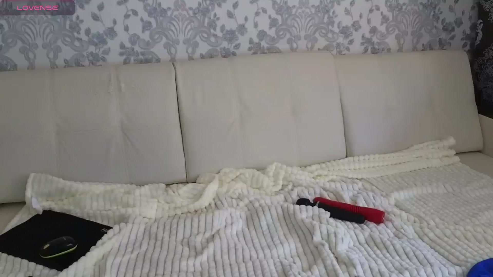 Gallery image thumbnail from AngelsEyesXX's myfreecams stream on, 07/17/2024, 07:14 image 7 of 20