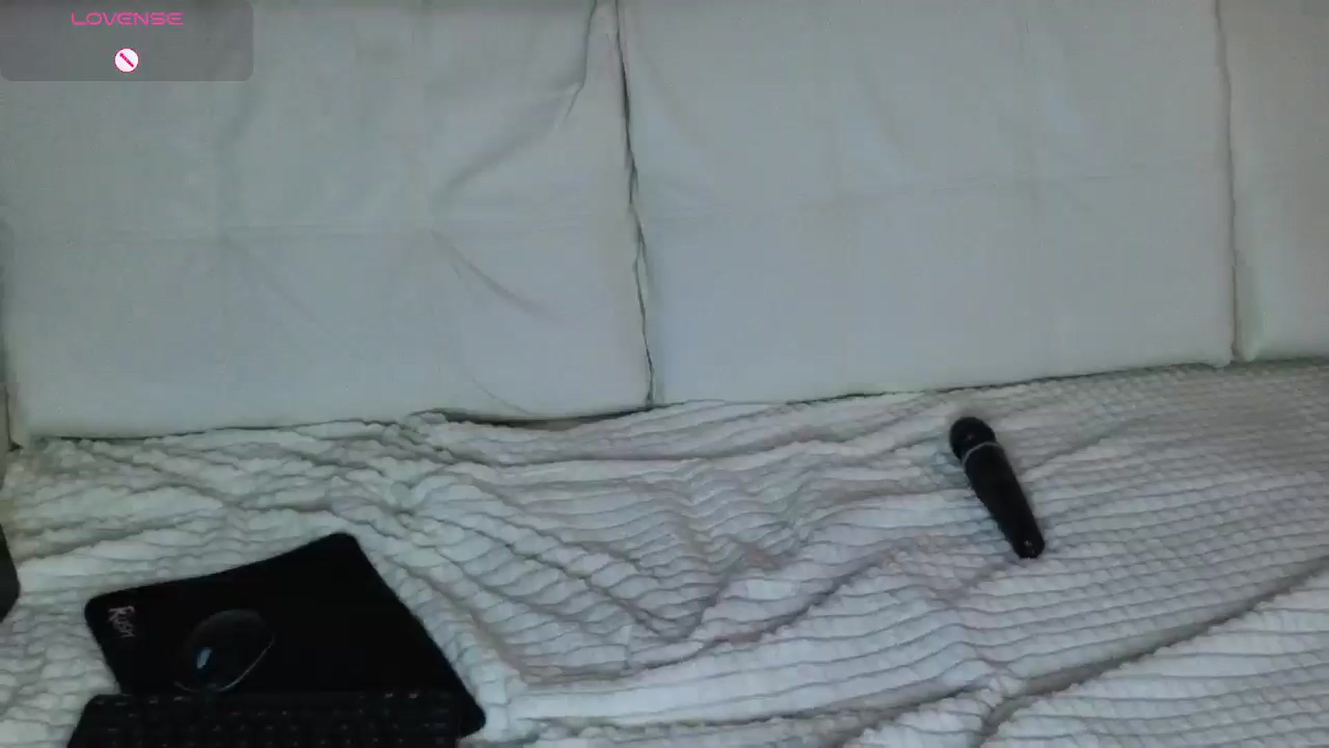 Gallery image thumbnail from AngelsEyesXX's myfreecams stream on, 12/21/2024, 06:41 image 11 of 20