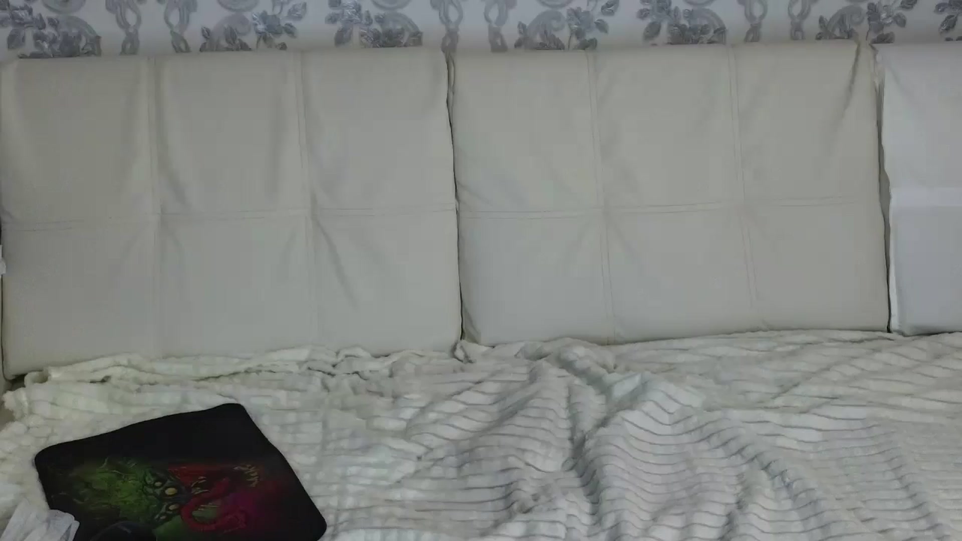 Gallery image thumbnail from AngelsEyesXX's myfreecams stream on, 02/03/2025, 06:35 image 19 of 20