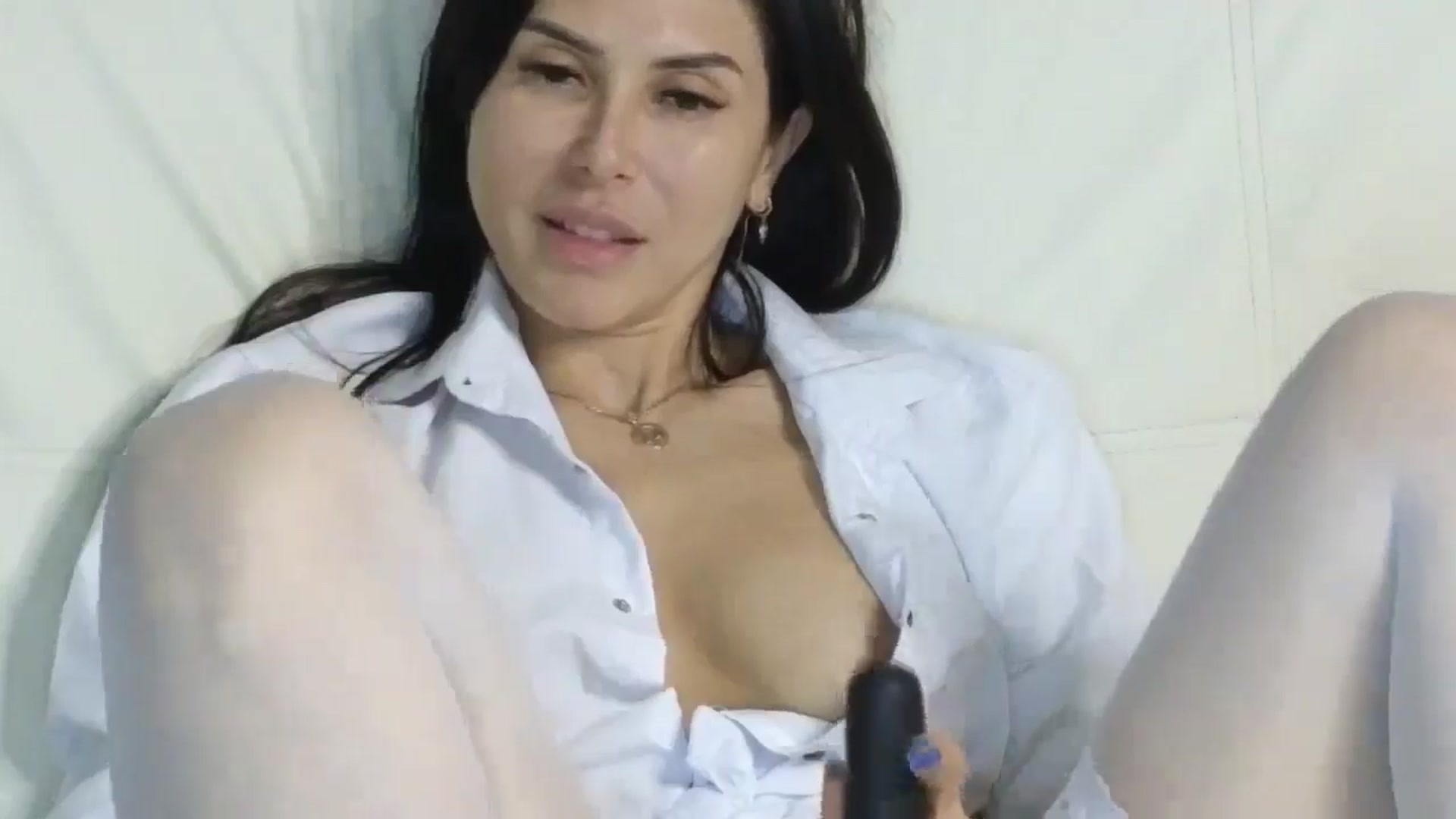 Gallery image thumbnail from AngelsEyesXX's myfreecams stream on, 02/05/2025, 15:27 image 14 of 20