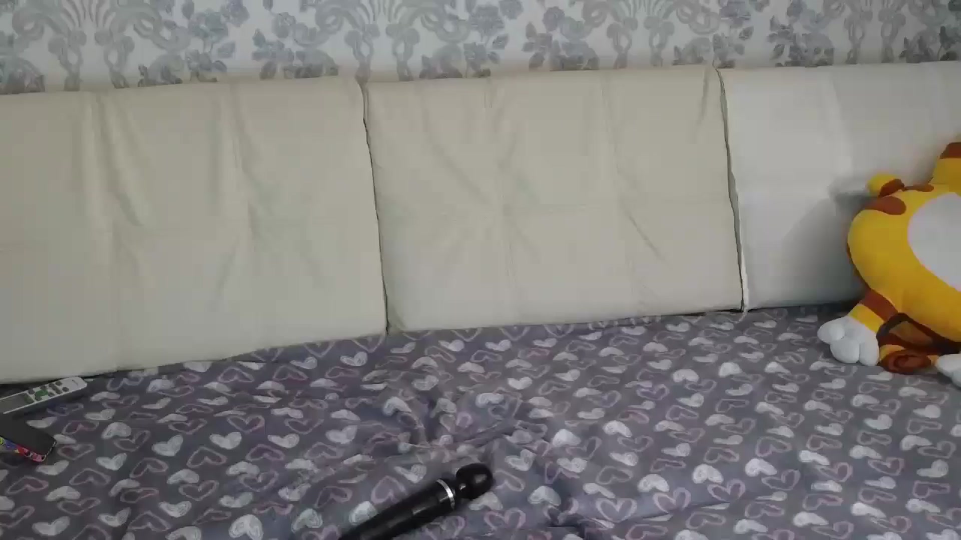 Gallery image thumbnail from AngelsEyesXX's myfreecams stream on, 04/26/2025, 13:59 image 14 of 20