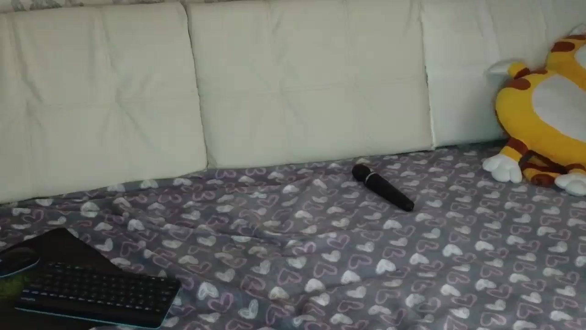 Gallery image thumbnail from AngelsEyesXX's myfreecams stream on, 05/02/2025, 06:37 image 6 of 20
