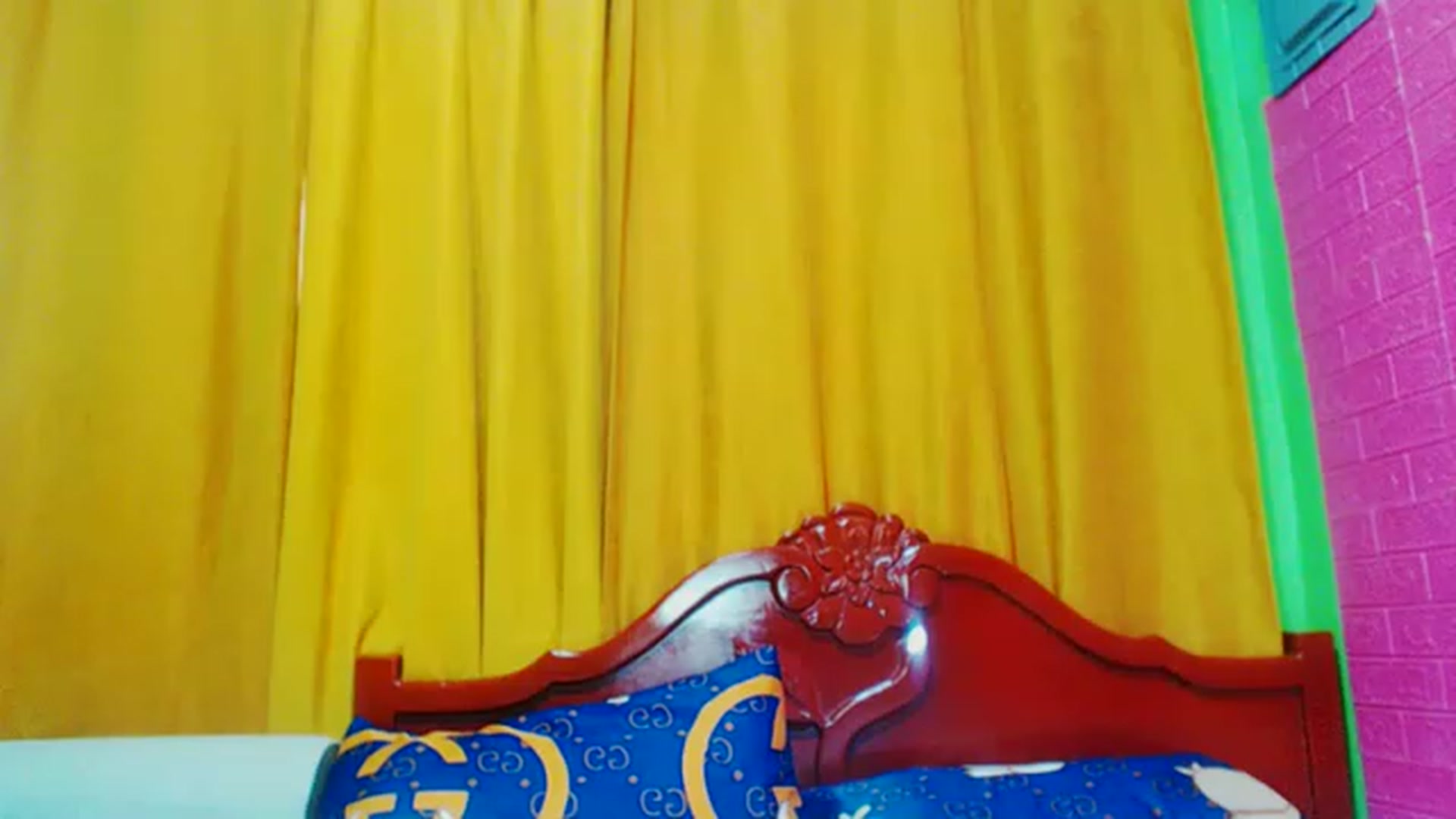 Gallery image thumbnail from Angelsweet02's myfreecams stream on, 04/26/2023, 24:00 image 6 of 20