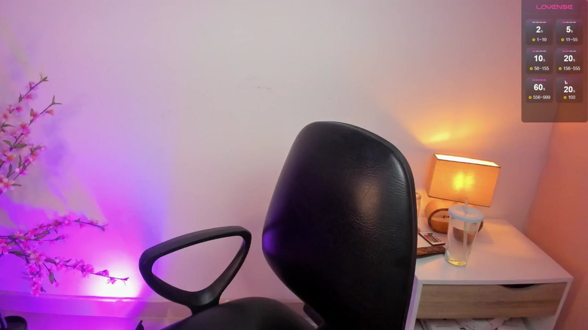 Gallery image thumbnail from Angelvicky's myfreecams stream on, 07/10/2024, 02:05 image 17 of 20