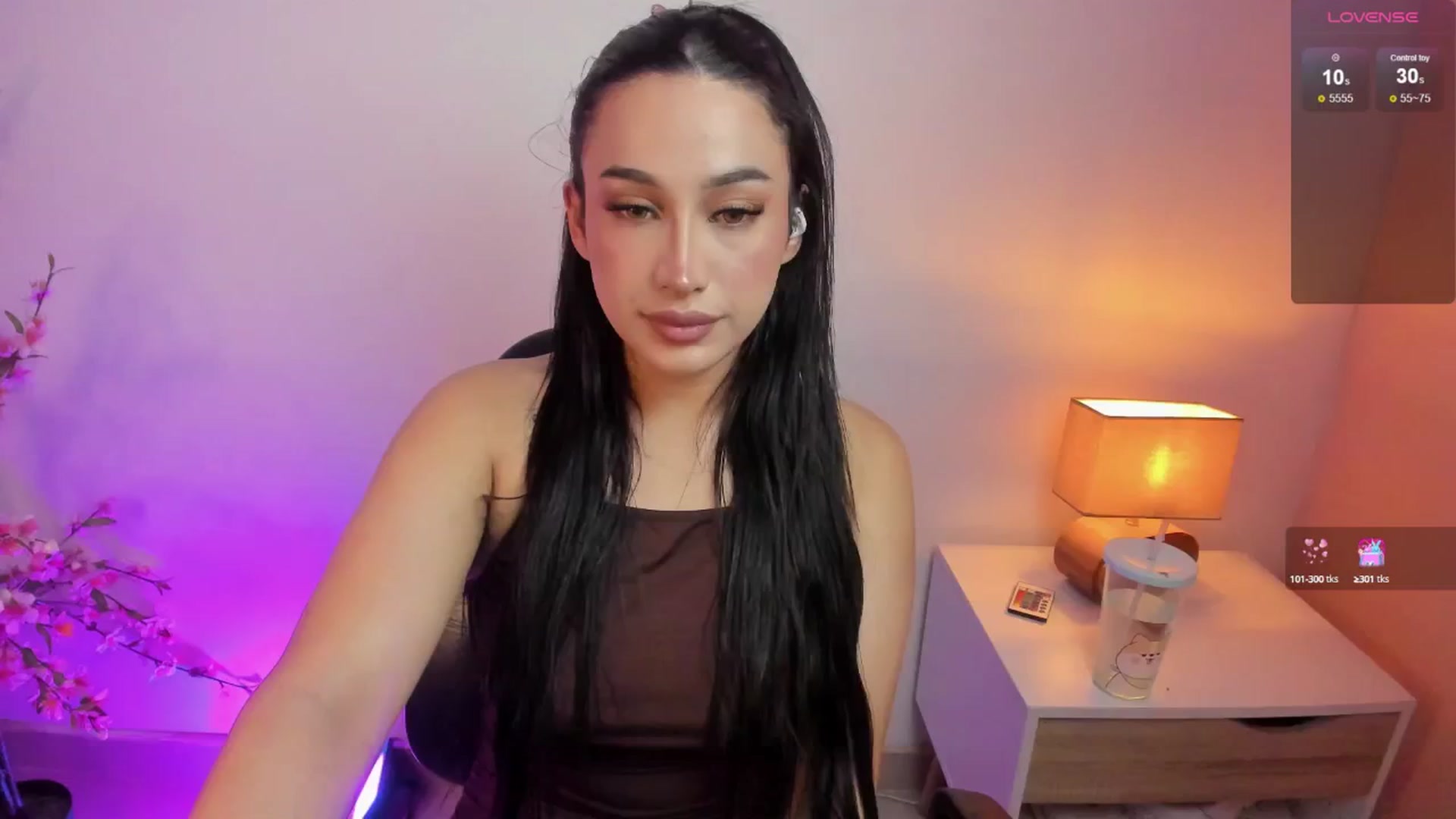 Gallery image thumbnail from Angelvicky's myfreecams stream on, 07/17/2024, 01:45 image 4 of 20