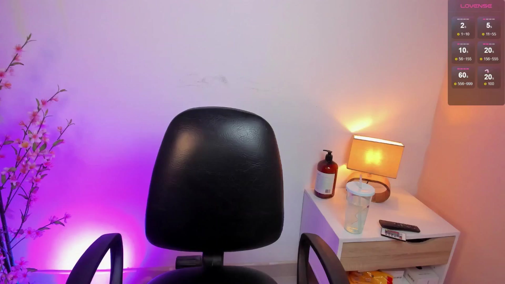 Gallery image thumbnail from Angelvicky's myfreecams stream on, 08/11/2024, 14:17 image 7 of 20