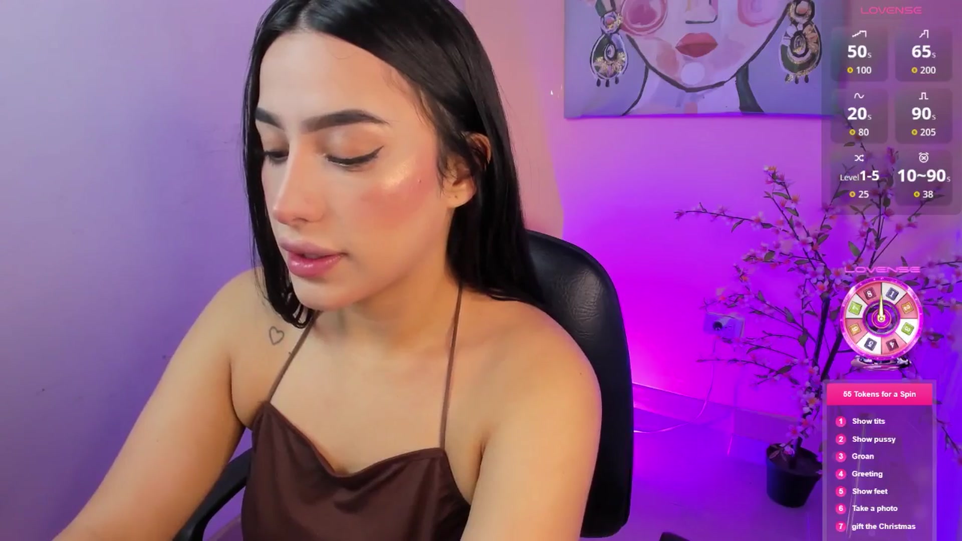 Gallery image thumbnail from Angelvicky's myfreecams stream on, 11/21/2025, 17:14 image 14 of 20