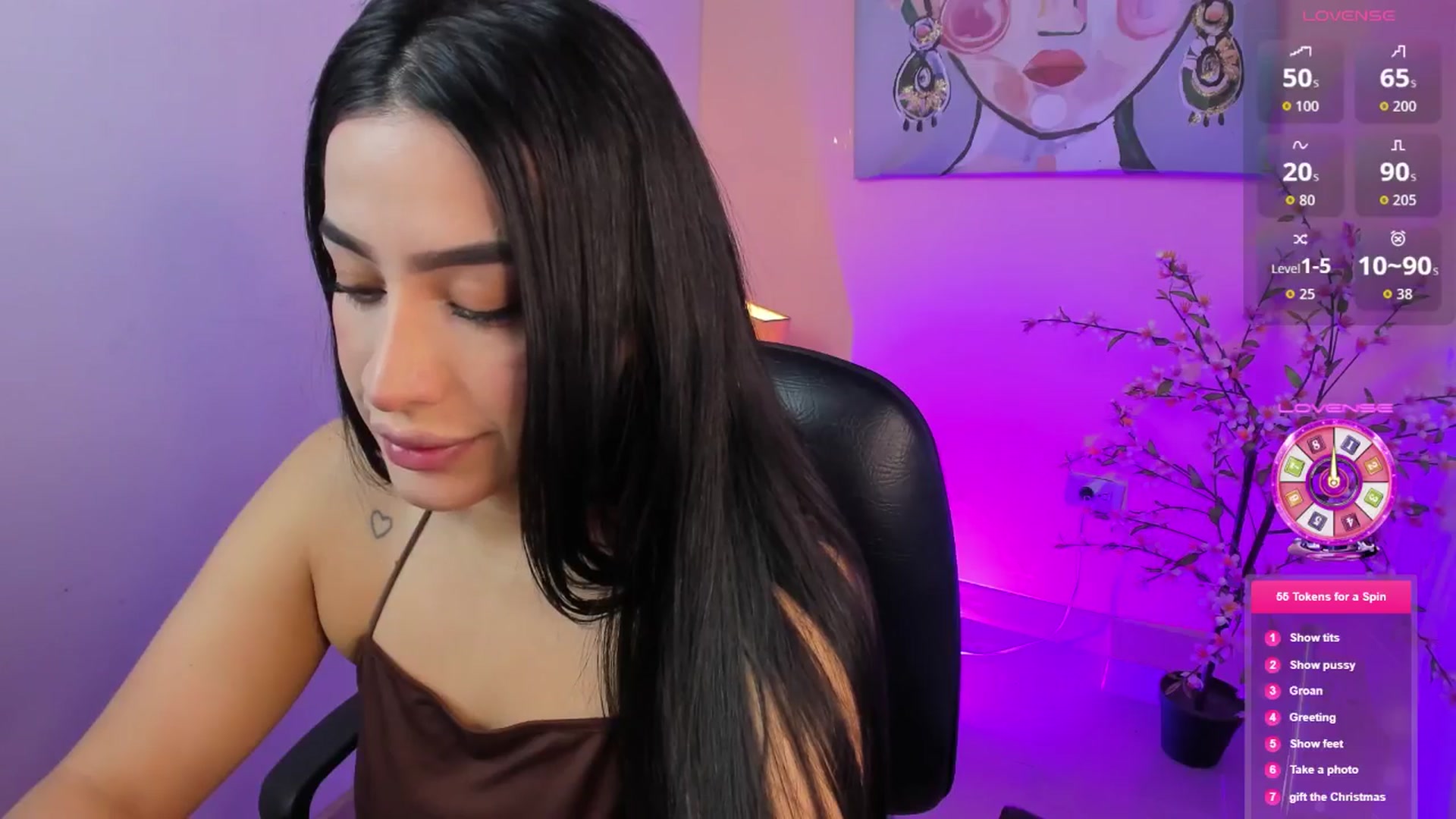 Gallery image thumbnail from Angelvicky's myfreecams stream on, 11/21/2025, 17:14 image 7 of 20