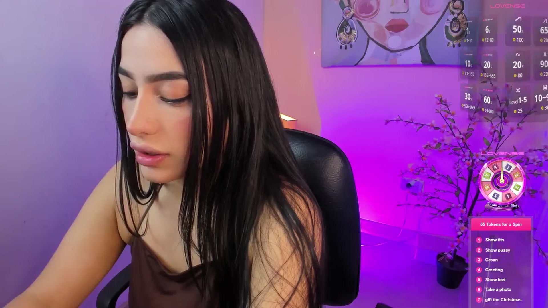 Gallery image thumbnail from Angelvicky's myfreecams stream on, 11/21/2025, 17:14 image 16 of 20