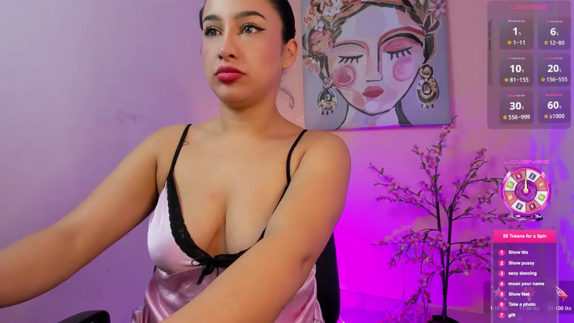 Gallery image thumbnail from Angelvicky's myfreecams stream on, 03/30/2026, 01:41 image 9 of 20
