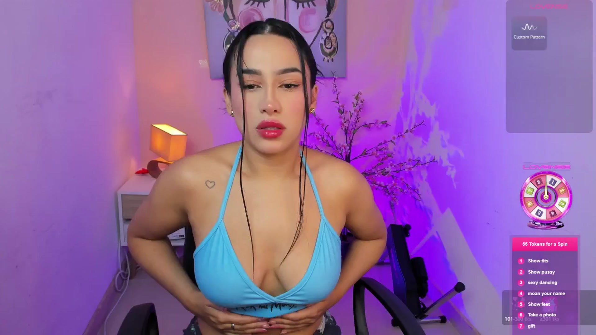 Gallery image thumbnail from Angelvicky's myfreecams stream on, 04/25/2026, 14:03 image 2 of 20