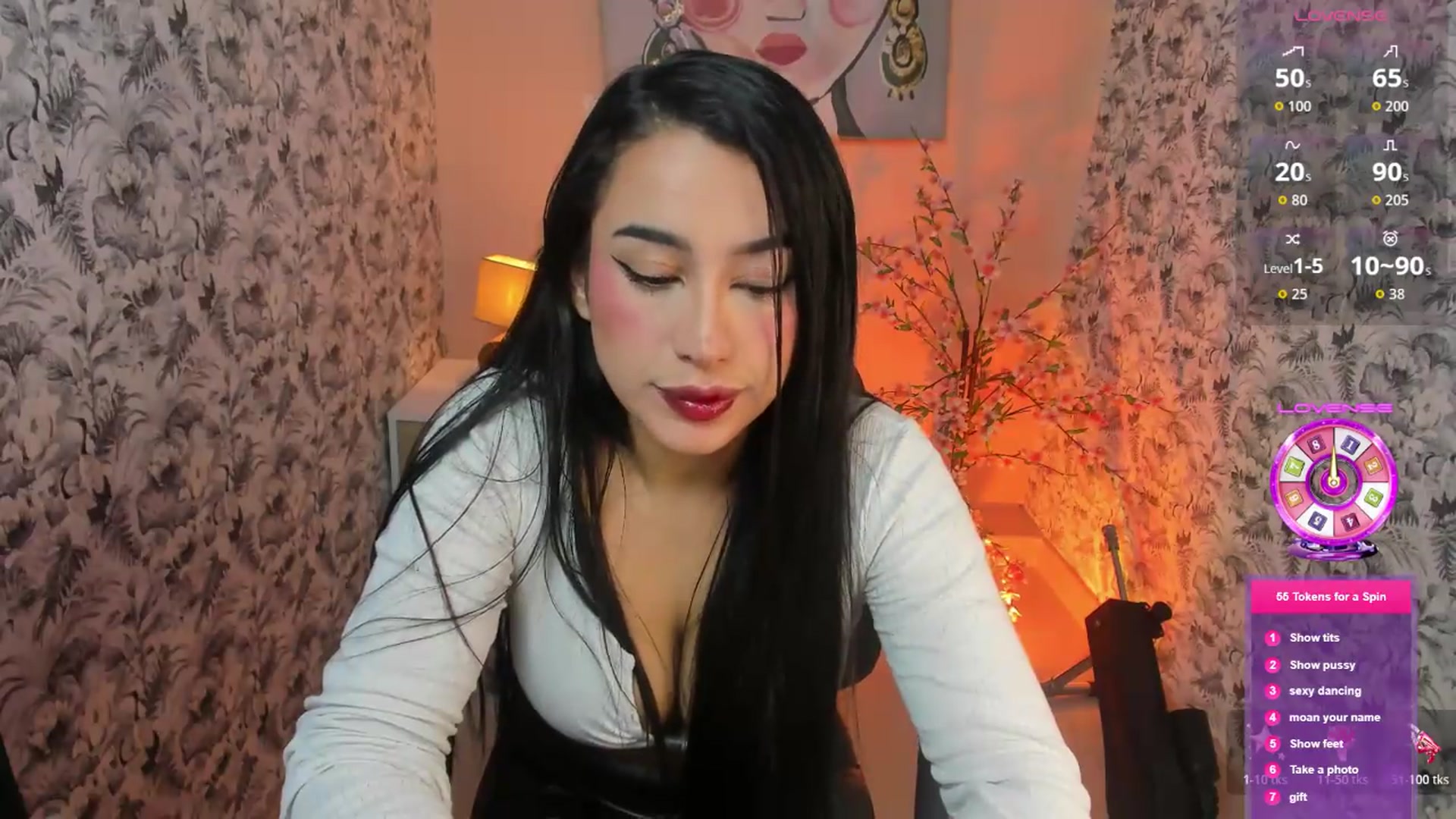 Gallery image thumbnail from Angelvicky's myfreecams stream on, 06/21/2026, 17:29 image 14 of 20