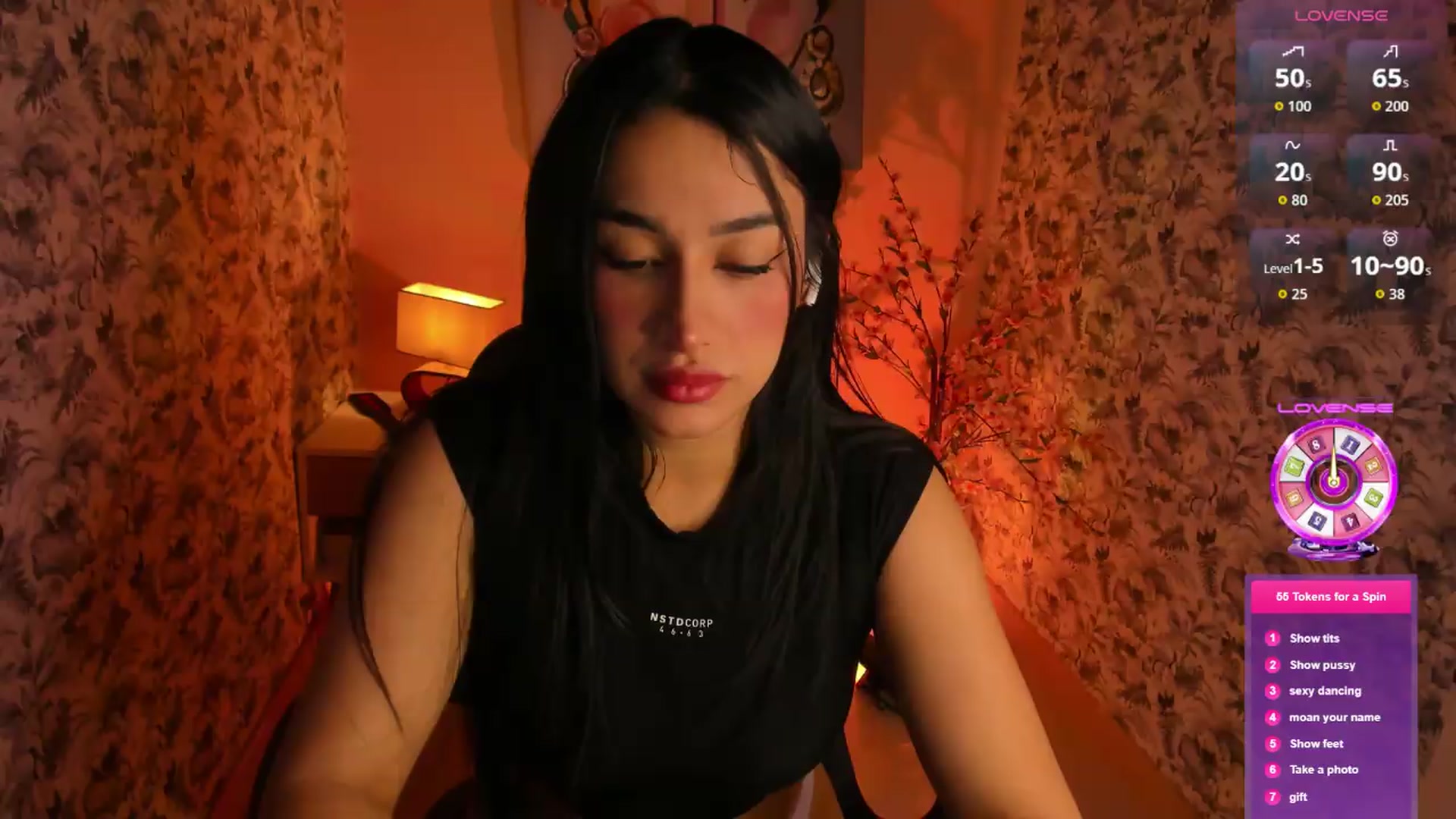 Gallery image thumbnail from Angelvicky's myfreecams stream on, 08/26/2026, 24:23 image 6 of 20