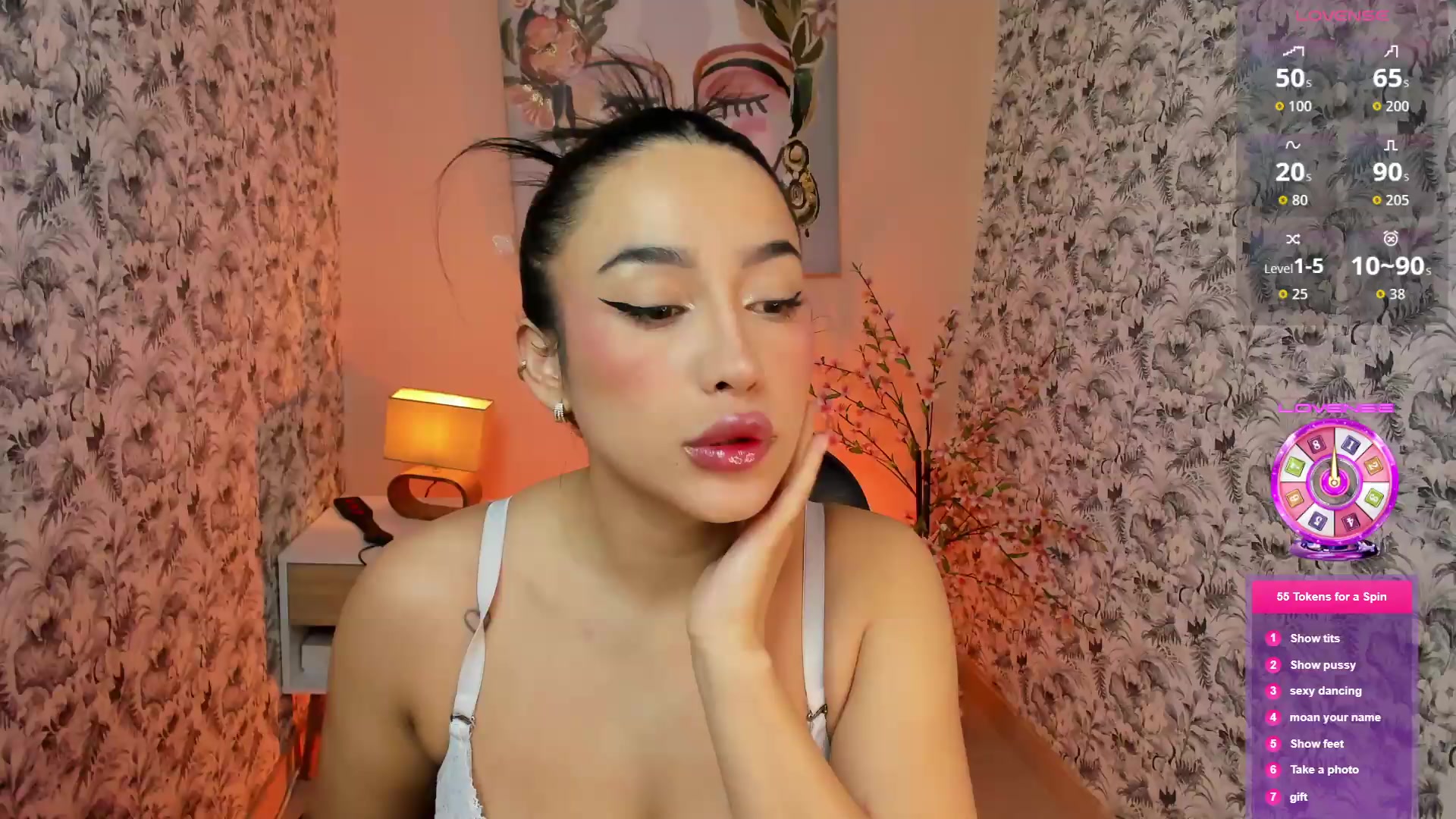 Gallery image thumbnail from Angelvicky's myfreecams stream on, 08/30/2026, 14:50 image 6 of 20