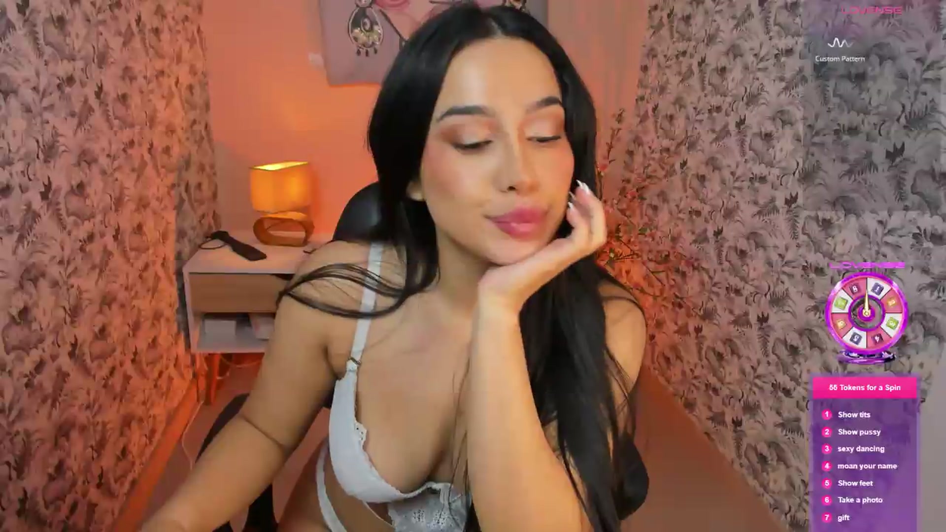 Gallery image thumbnail from Angelvicky's myfreecams stream on, 09/12/2026, 12:33 image 13 of 20