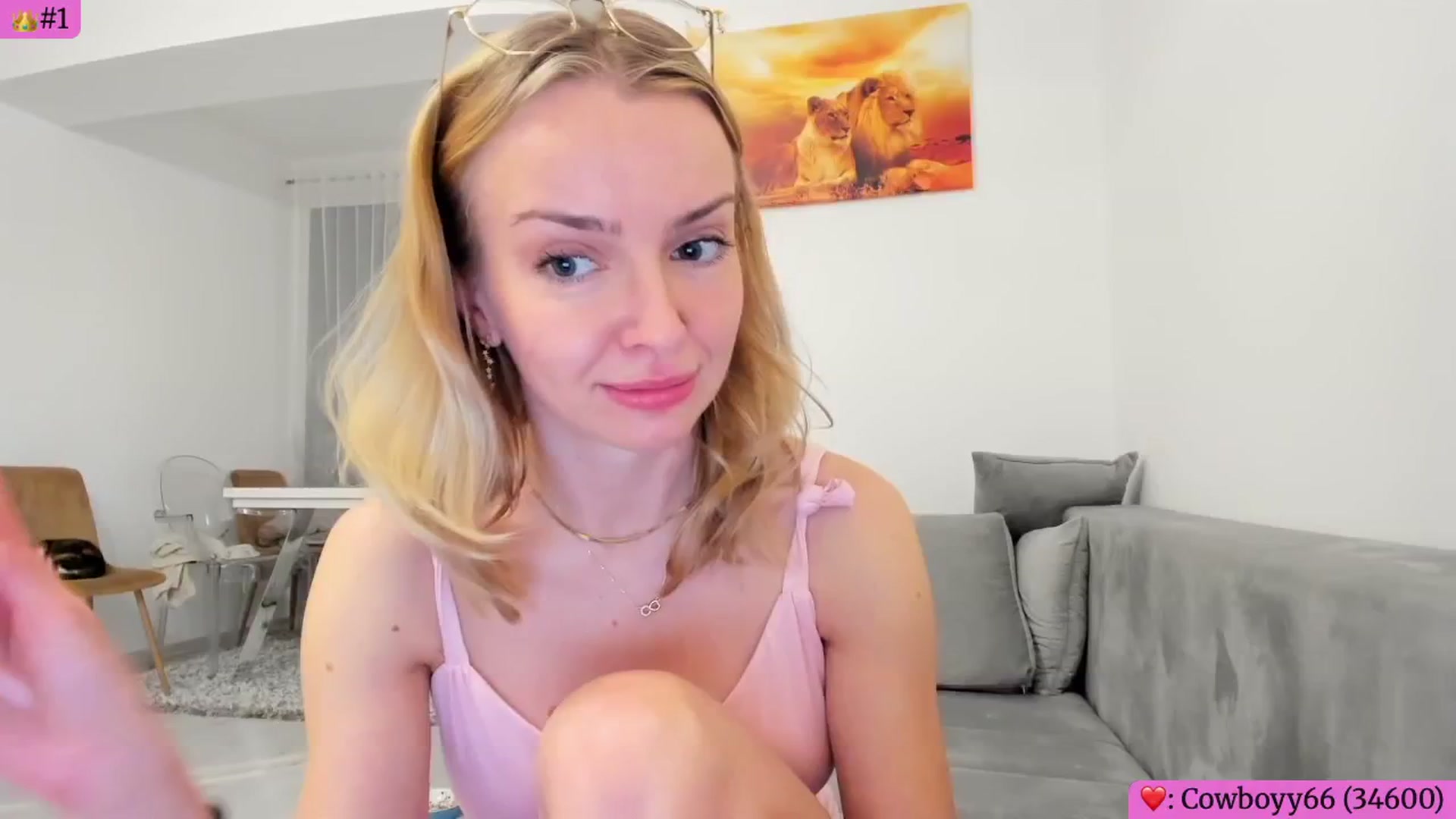 Gallery image thumbnail from Angie's myfreecams stream on, 04/25/2026, 04:08 image 18 of 20