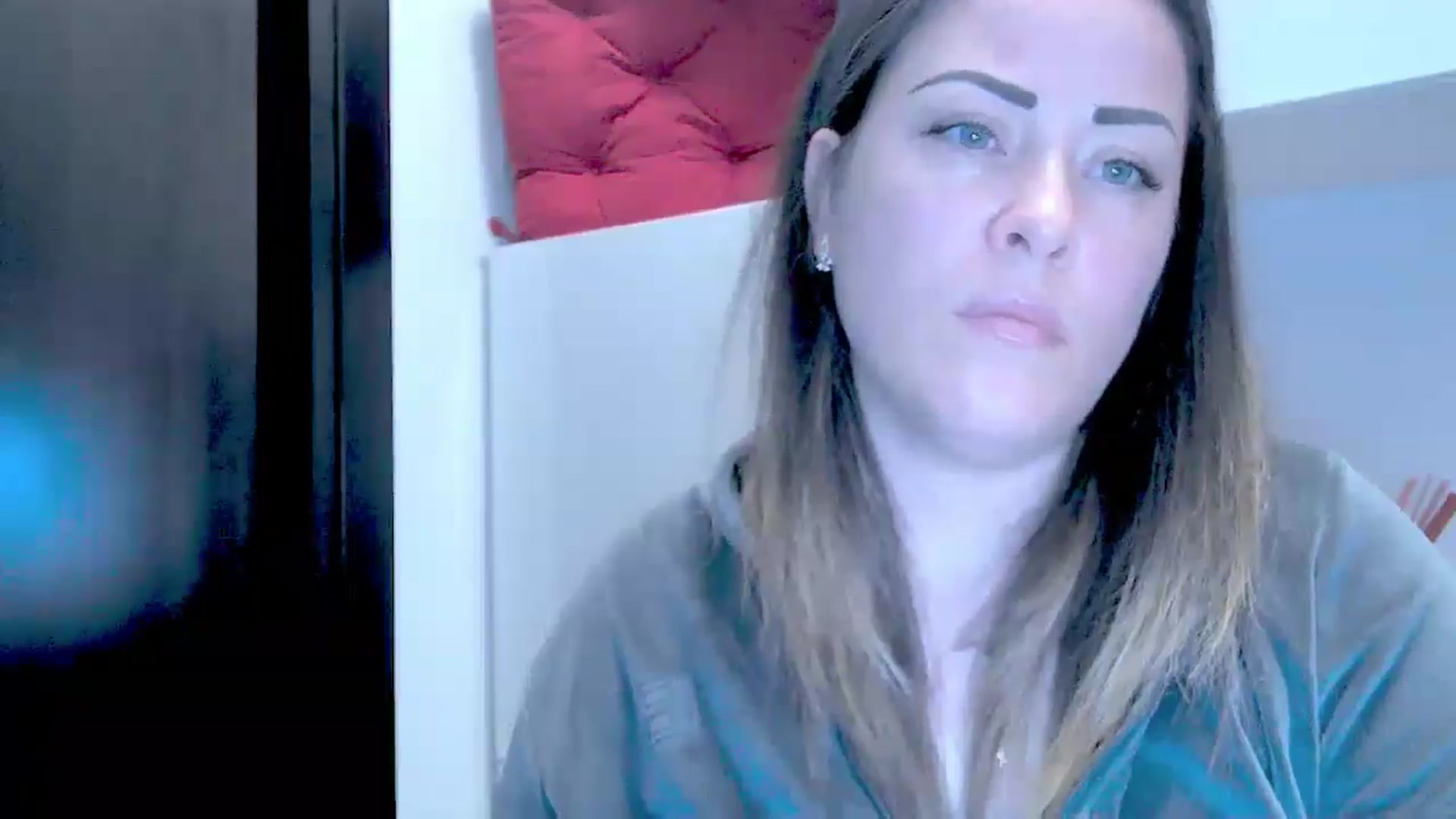 Gallery image thumbnail from AngieAss's myfreecams stream on, 05/09/2025, 15:06 image 10 of 20
