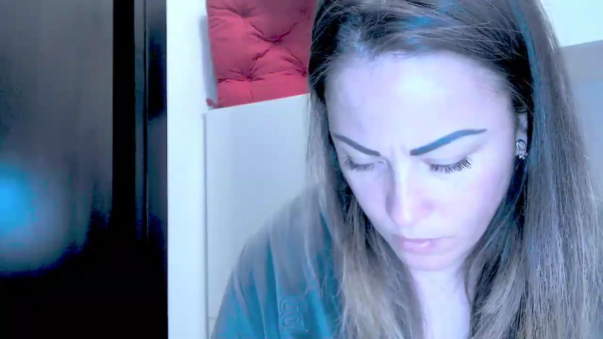 Gallery image thumbnail from AngieAss's myfreecams stream on, 05/09/2025, 15:06 image 4 of 20