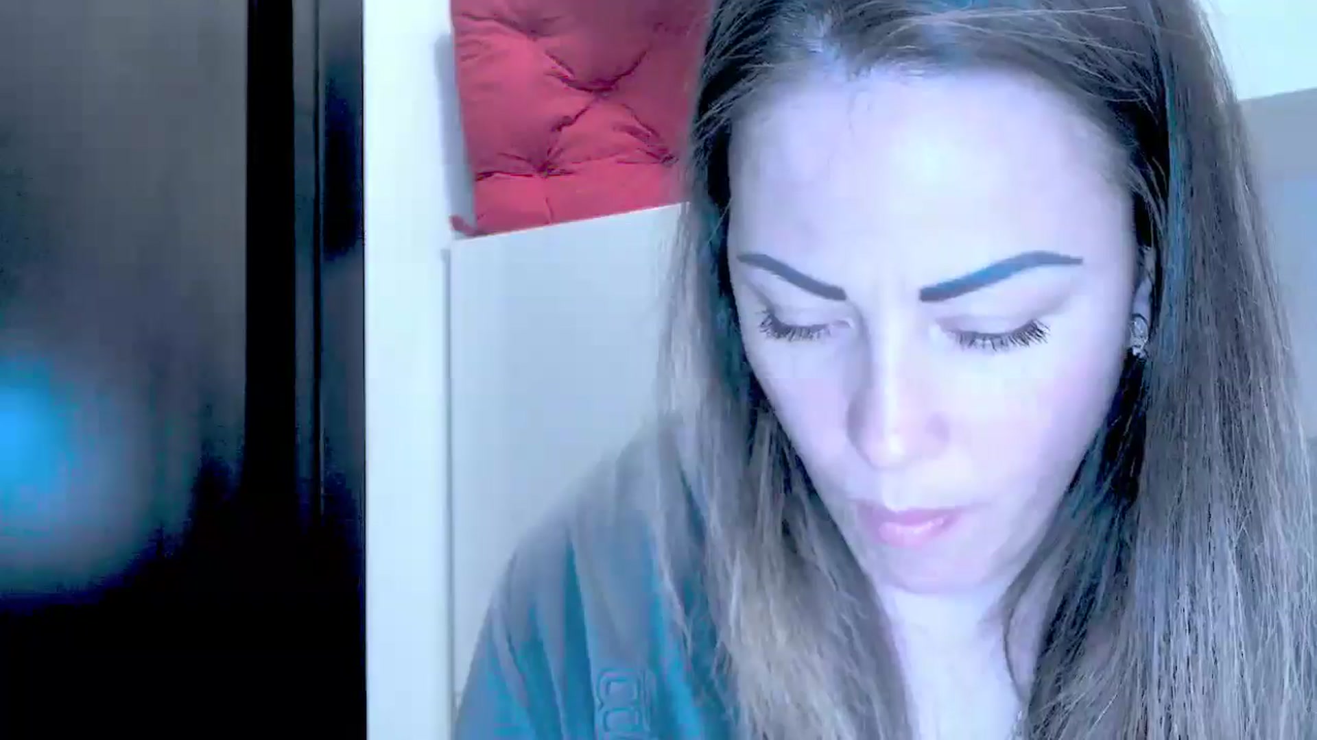 Gallery image thumbnail from AngieAss's myfreecams stream on, 05/09/2025, 15:06 image 5 of 20