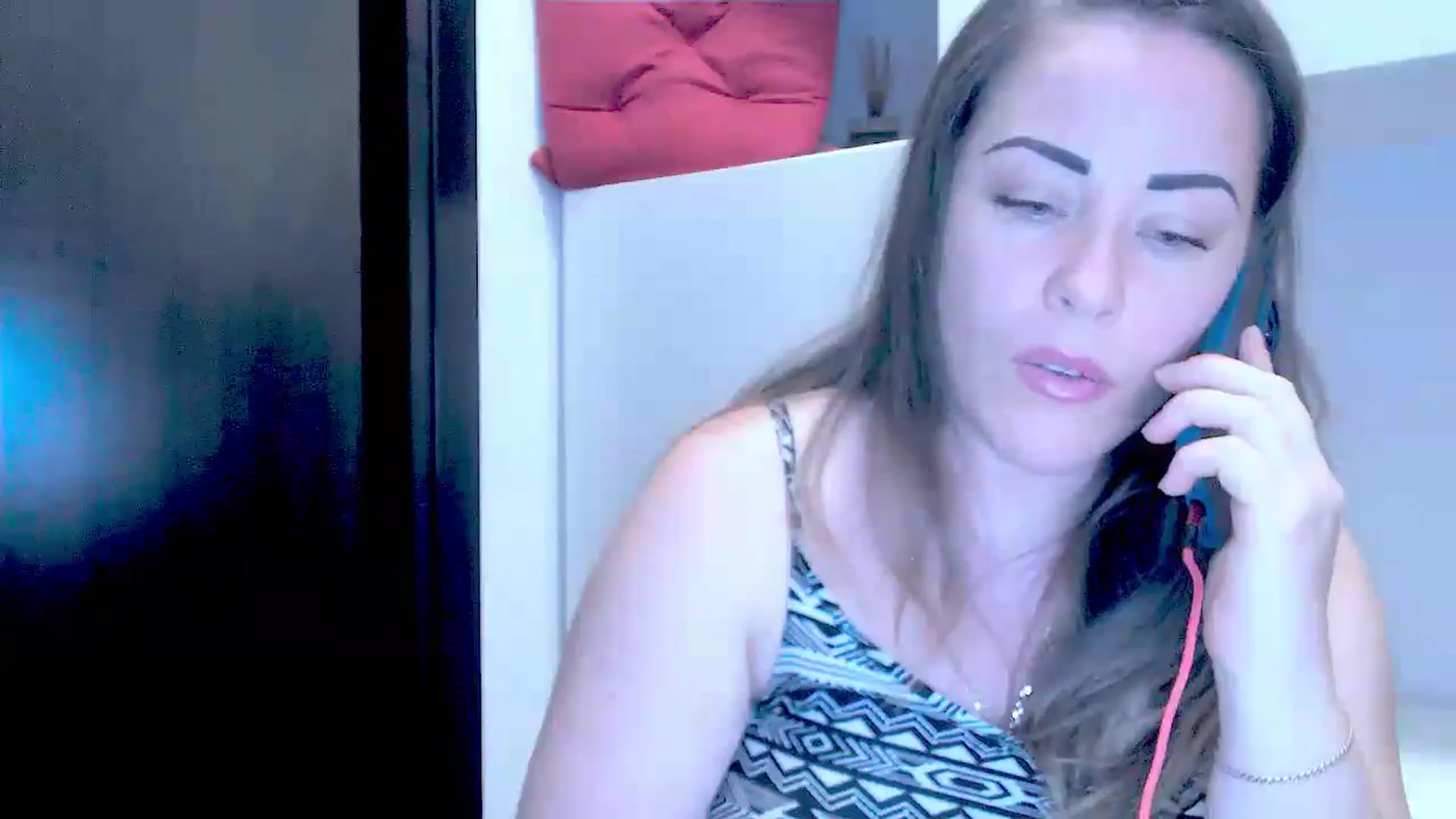 Gallery image thumbnail from AngieAss's myfreecams stream on, 06/16/2025, 13:56 image 10 of 20