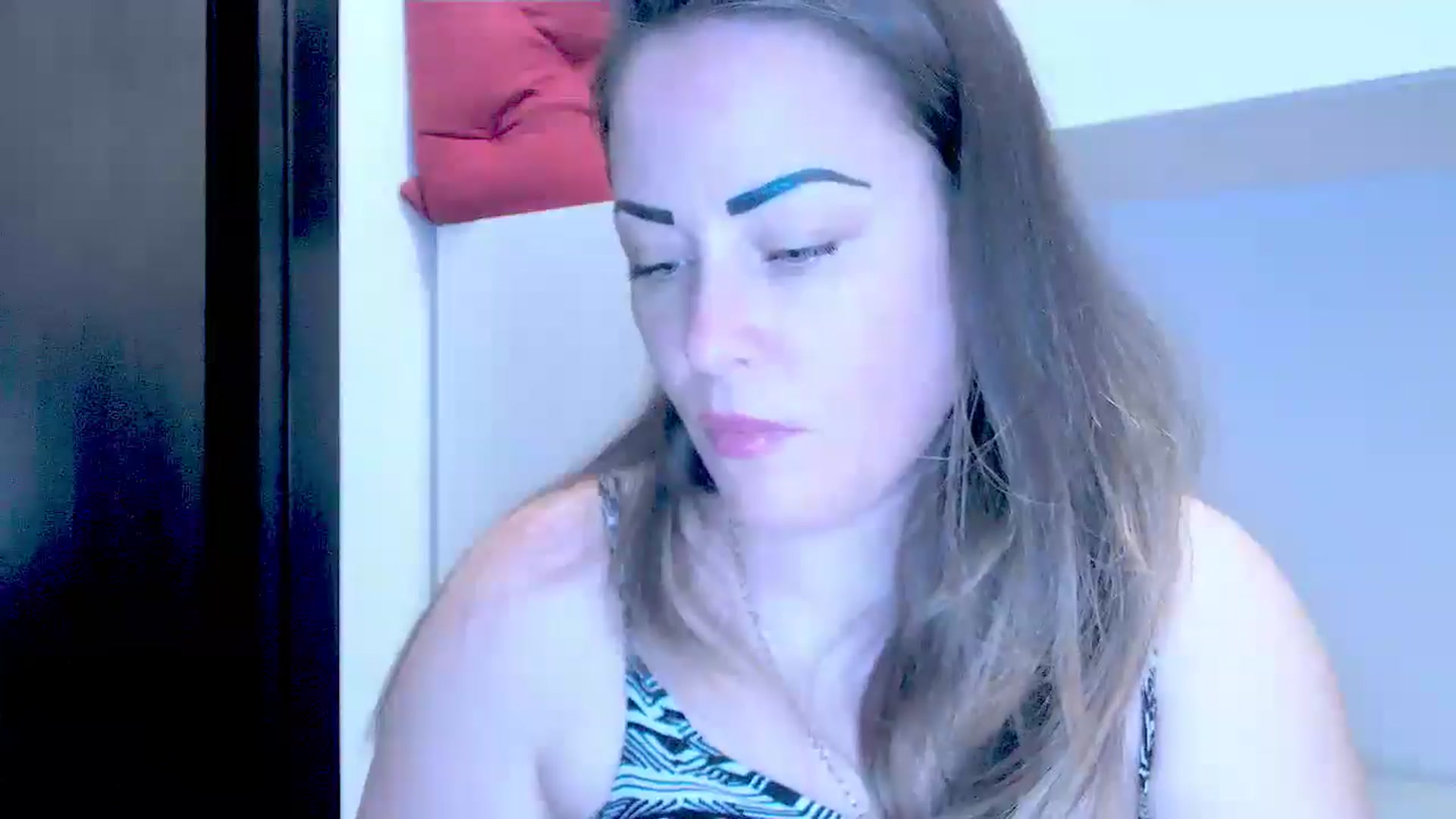 Gallery image thumbnail from AngieAss's myfreecams stream on, 06/16/2025, 13:56 image 19 of 20
