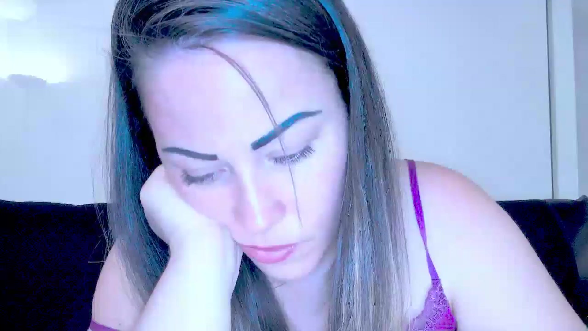 Gallery image thumbnail from AngieAss's myfreecams stream on, 06/19/2025, 14:31 image 18 of 20