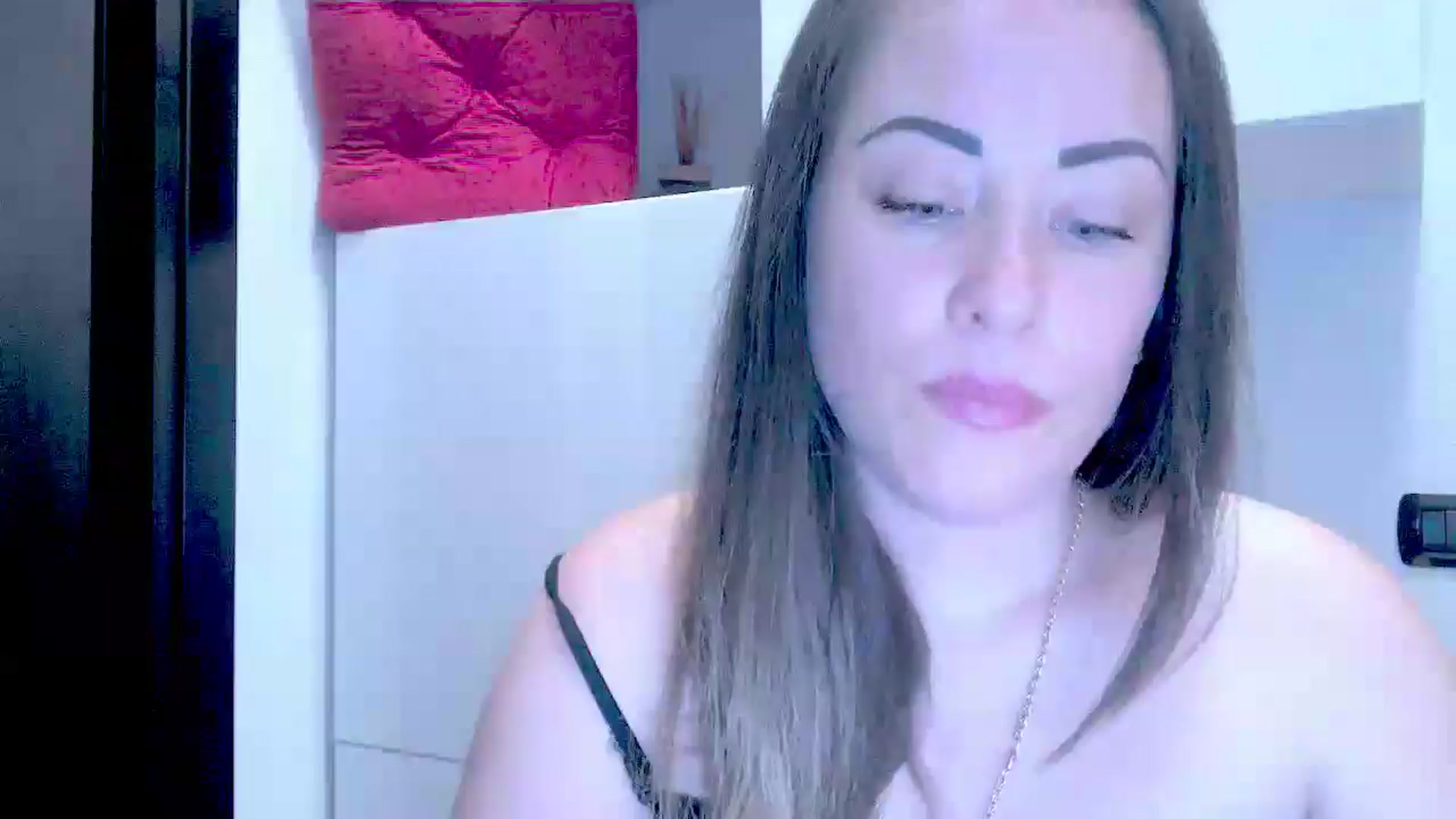 Gallery image thumbnail from AngieAss's myfreecams stream on, 06/27/2025, 14:21 image 12 of 20
