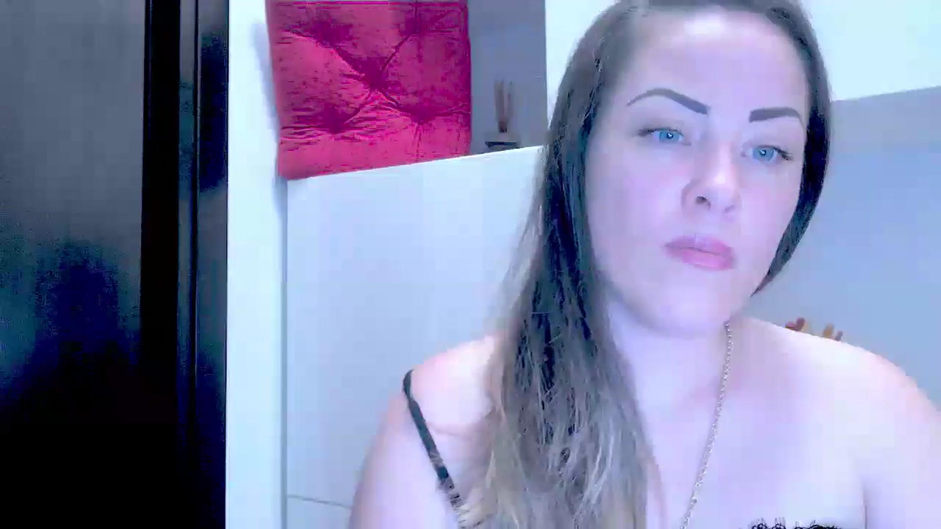 Gallery image thumbnail from AngieAss's myfreecams stream on, 06/27/2025, 14:21 image 2 of 20