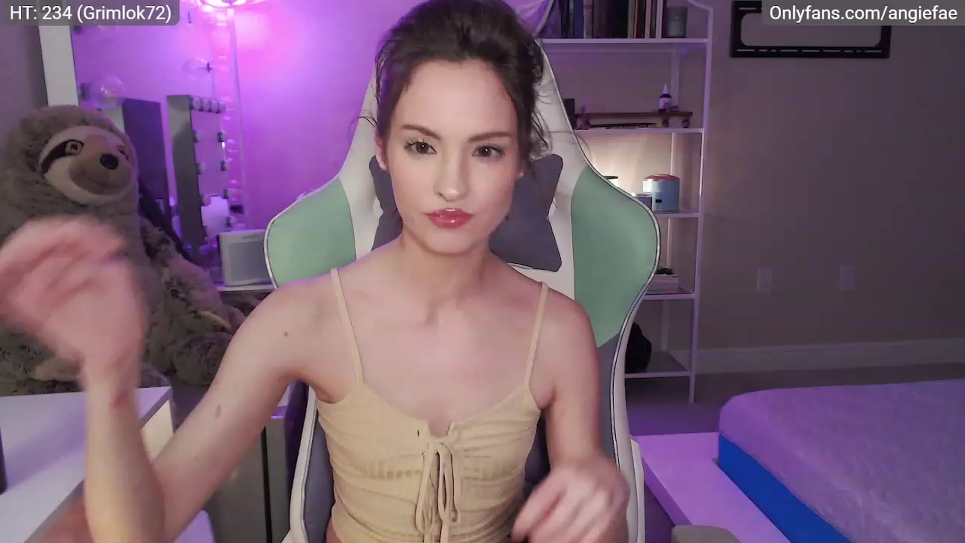 Gallery image thumbnail from AngieFae's myfreecams stream on, 11/27/2022, 09:01 image 7 of 20