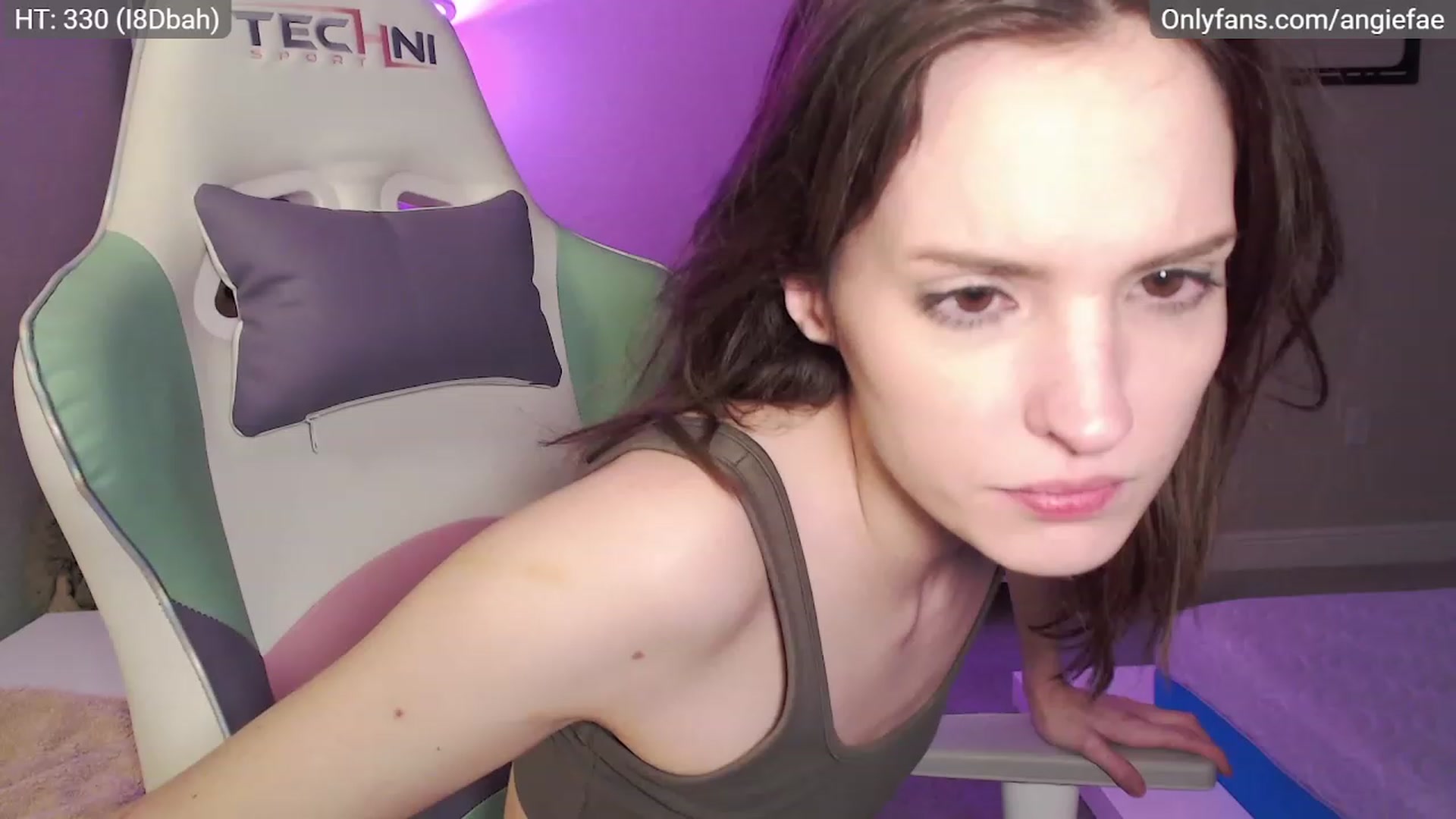 Gallery image thumbnail from AngieFae's myfreecams stream on, 11/27/2022, 09:56 image 14 of 20