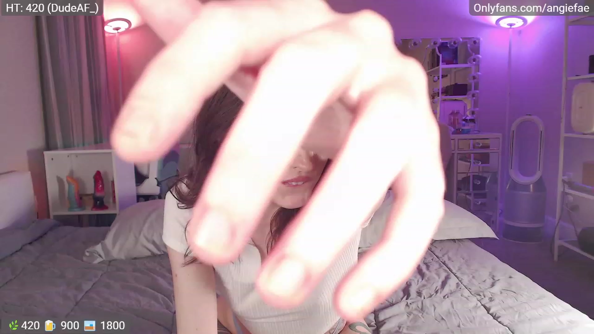 Gallery image thumbnail from AngieFae's myfreecams stream on, 11/29/2022, 06:59 image 11 of 20