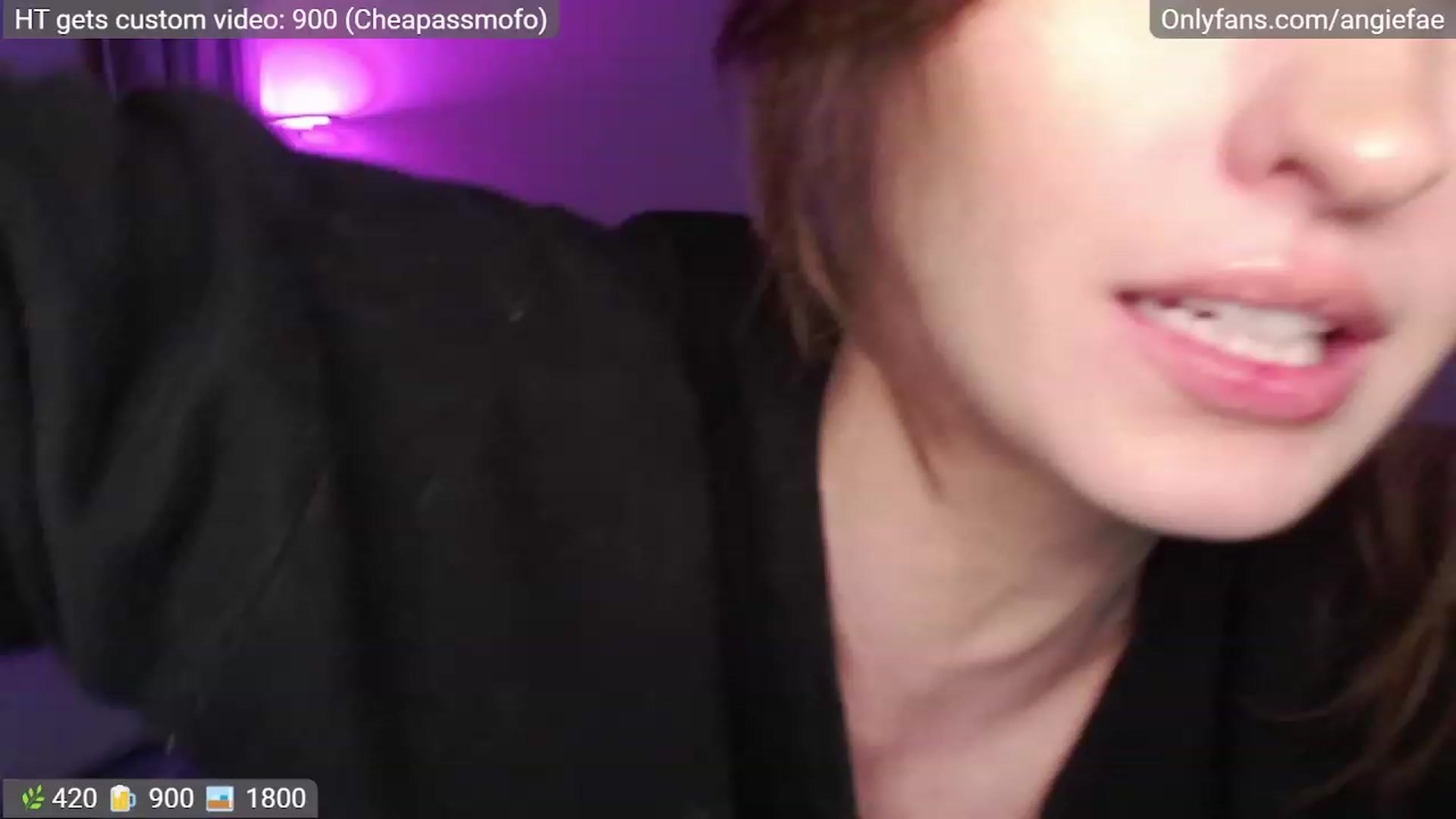 Gallery image thumbnail from AngieFae's myfreecams stream on, 12/03/2022, 08:26 image 14 of 20
