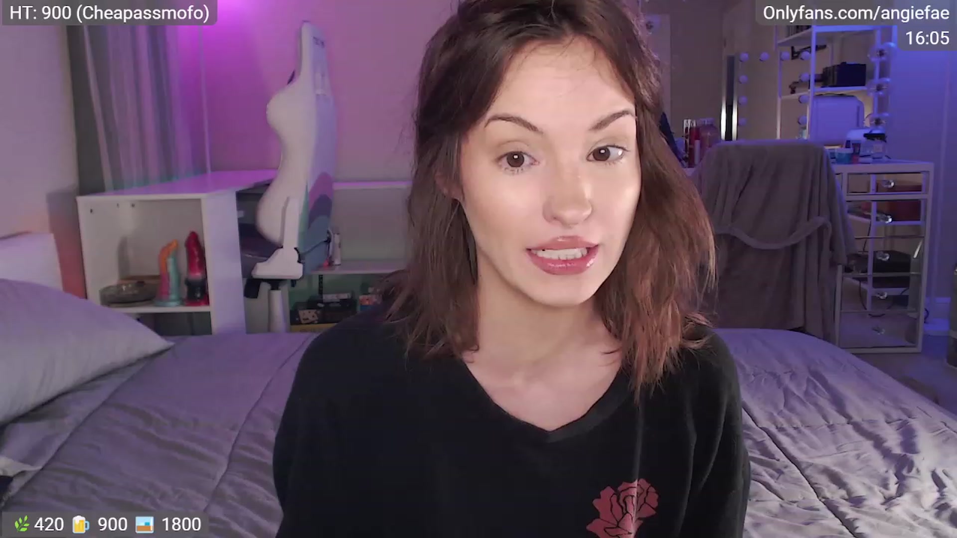 Gallery image thumbnail from AngieFae's myfreecams stream on, 12/03/2022, 08:26 image 3 of 20