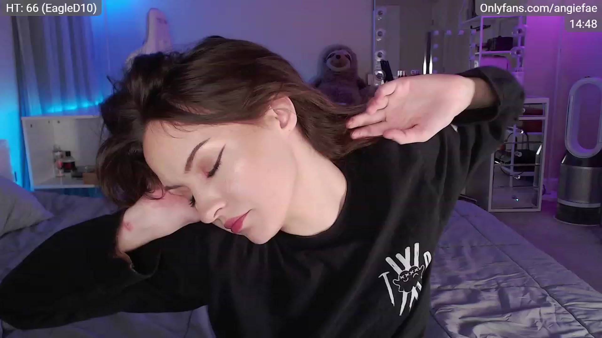 Gallery image thumbnail from AngieFae's myfreecams stream on, 12/08/2022, 07:08 image 4 of 20