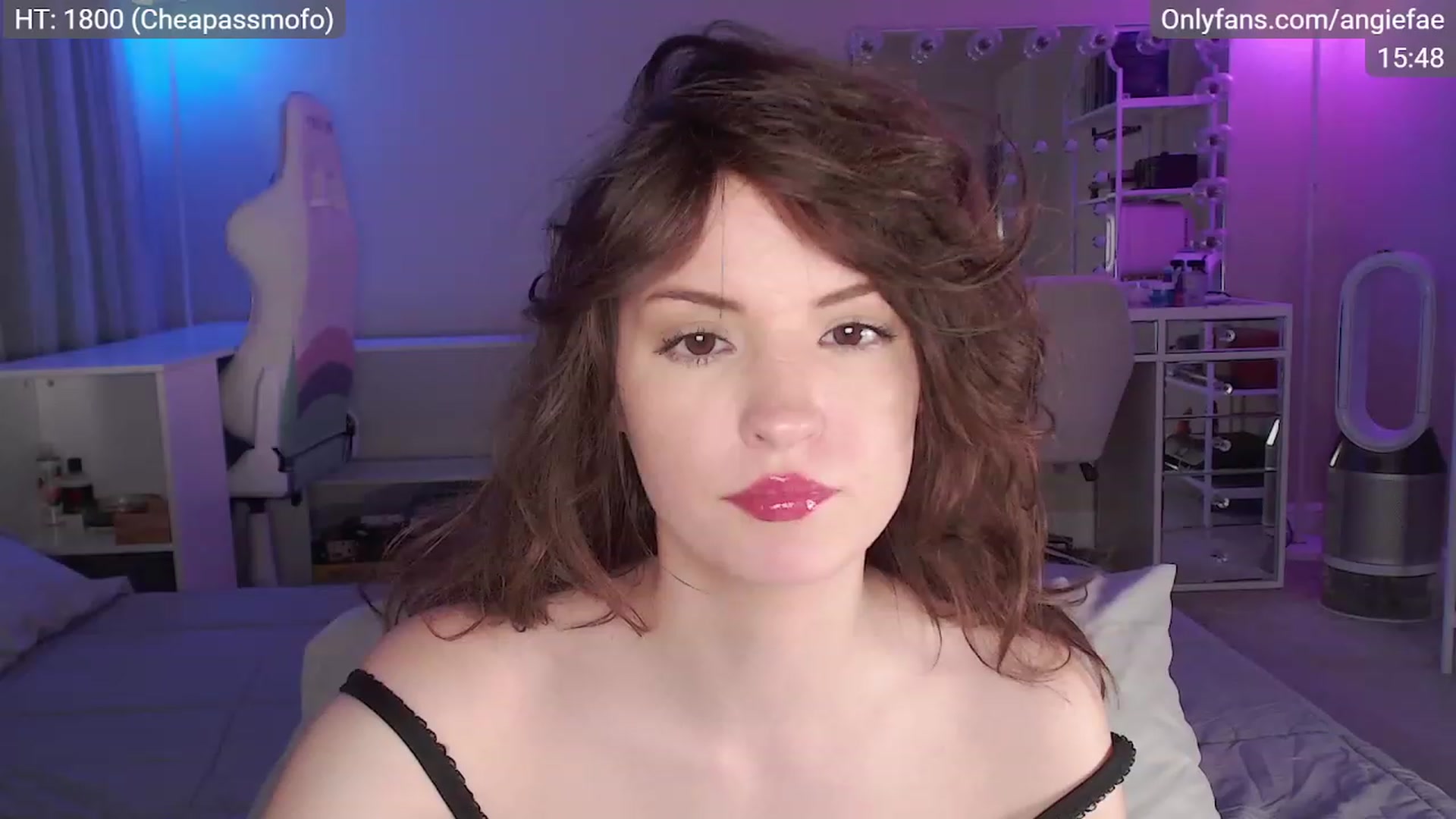 Gallery image thumbnail from AngieFae's myfreecams stream on, 12/09/2022, 06:43 image 16 of 20