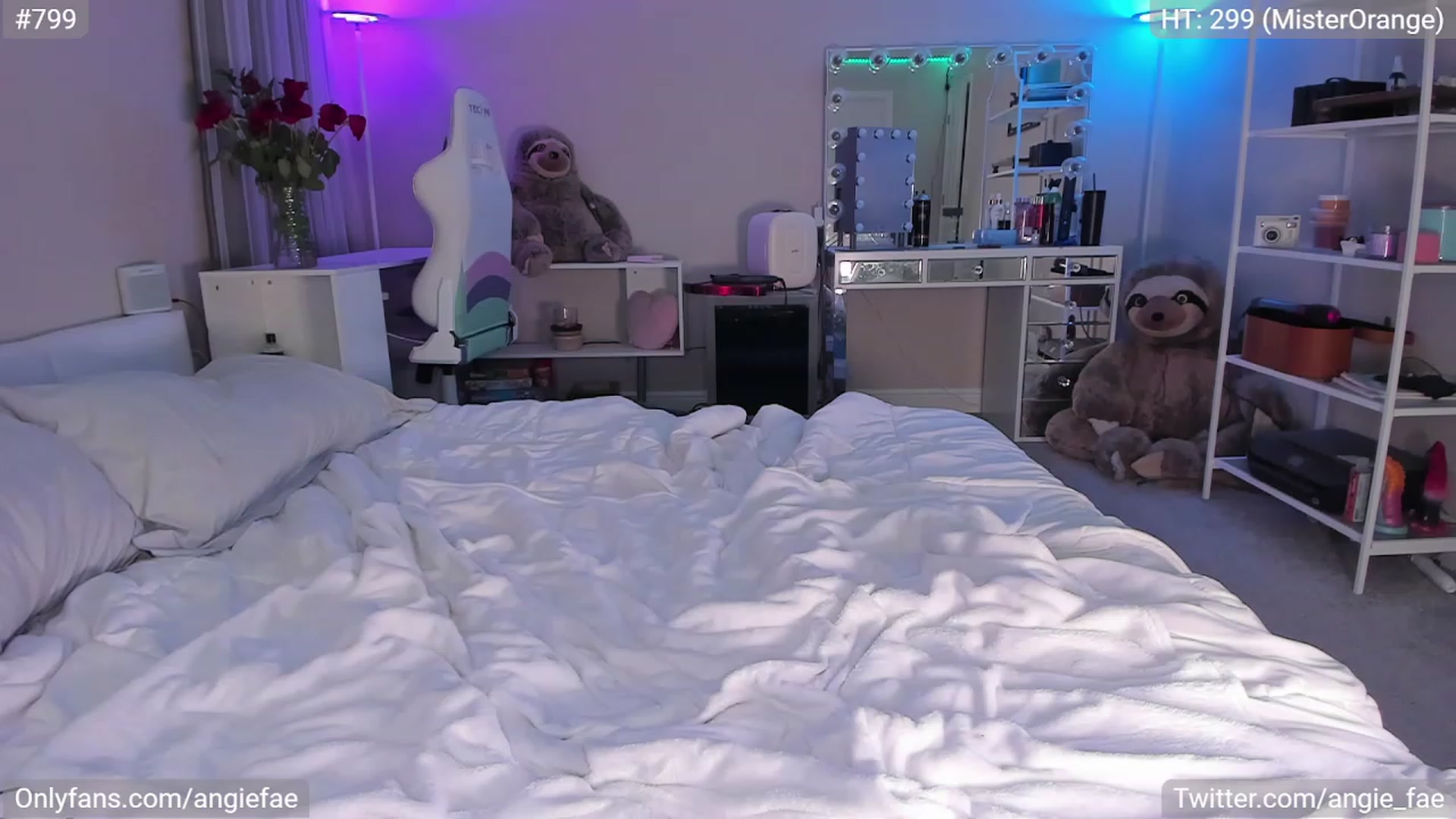 Gallery image thumbnail from AngieFae's myfreecams stream on, 02/28/2023, 08:05 image 11 of 20